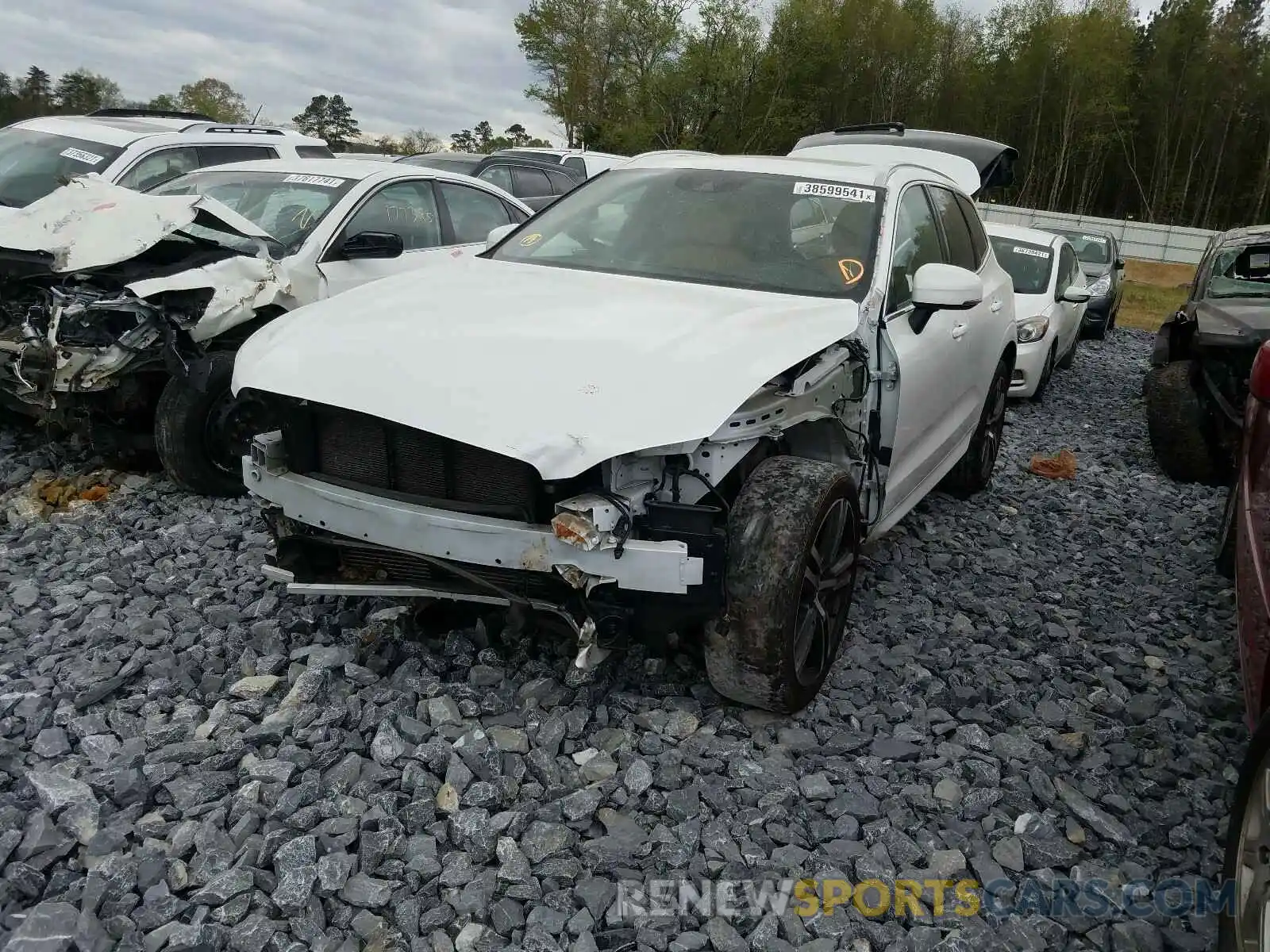 2 Photograph of a damaged car LYV102DK1KB188531 VOLVO XC60 2019