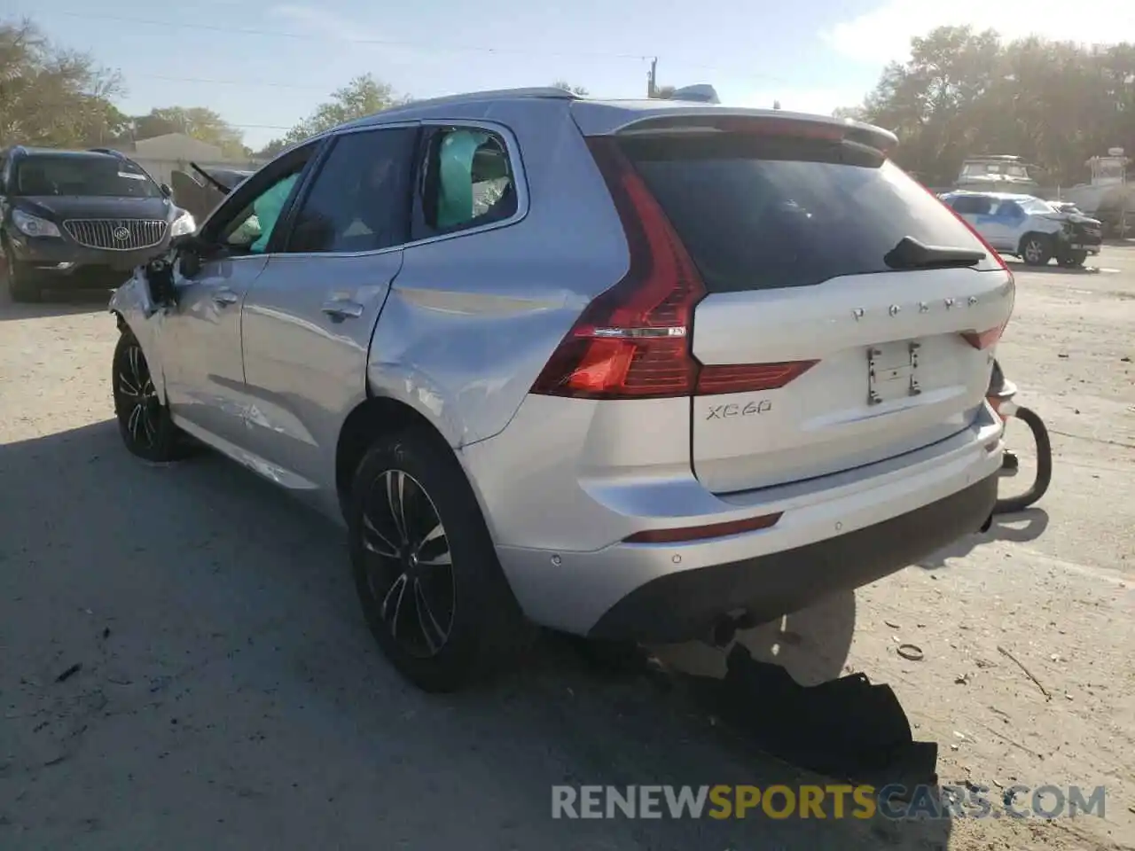 3 Photograph of a damaged car LYV102DK2KB209905 VOLVO XC60 2019