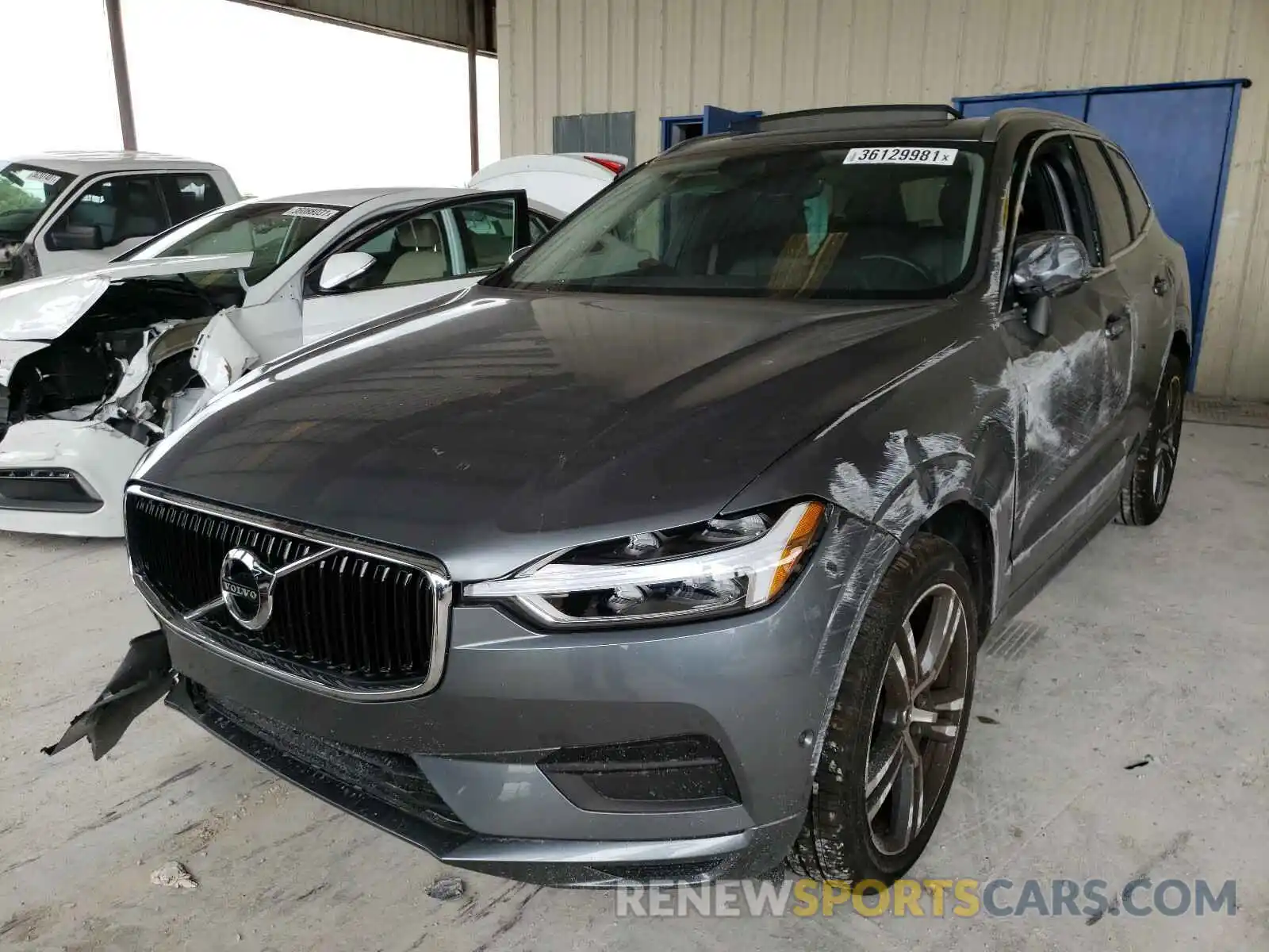 2 Фотография поврежденного автомобиля LYV102DK6KB192395 VOLVO XC60 2019