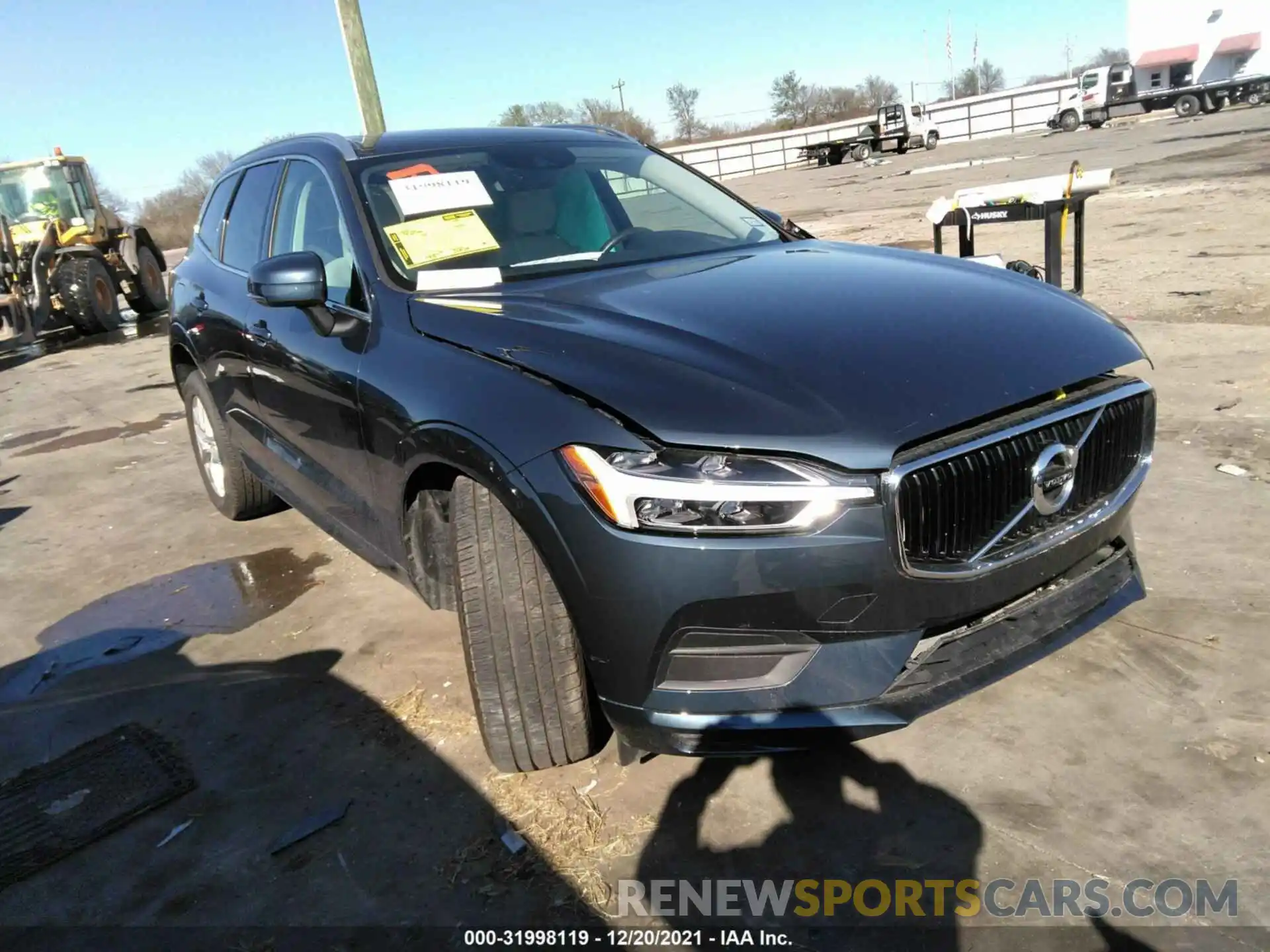 1 Photograph of a damaged car LYV102DK7KB220379 VOLVO XC60 2019