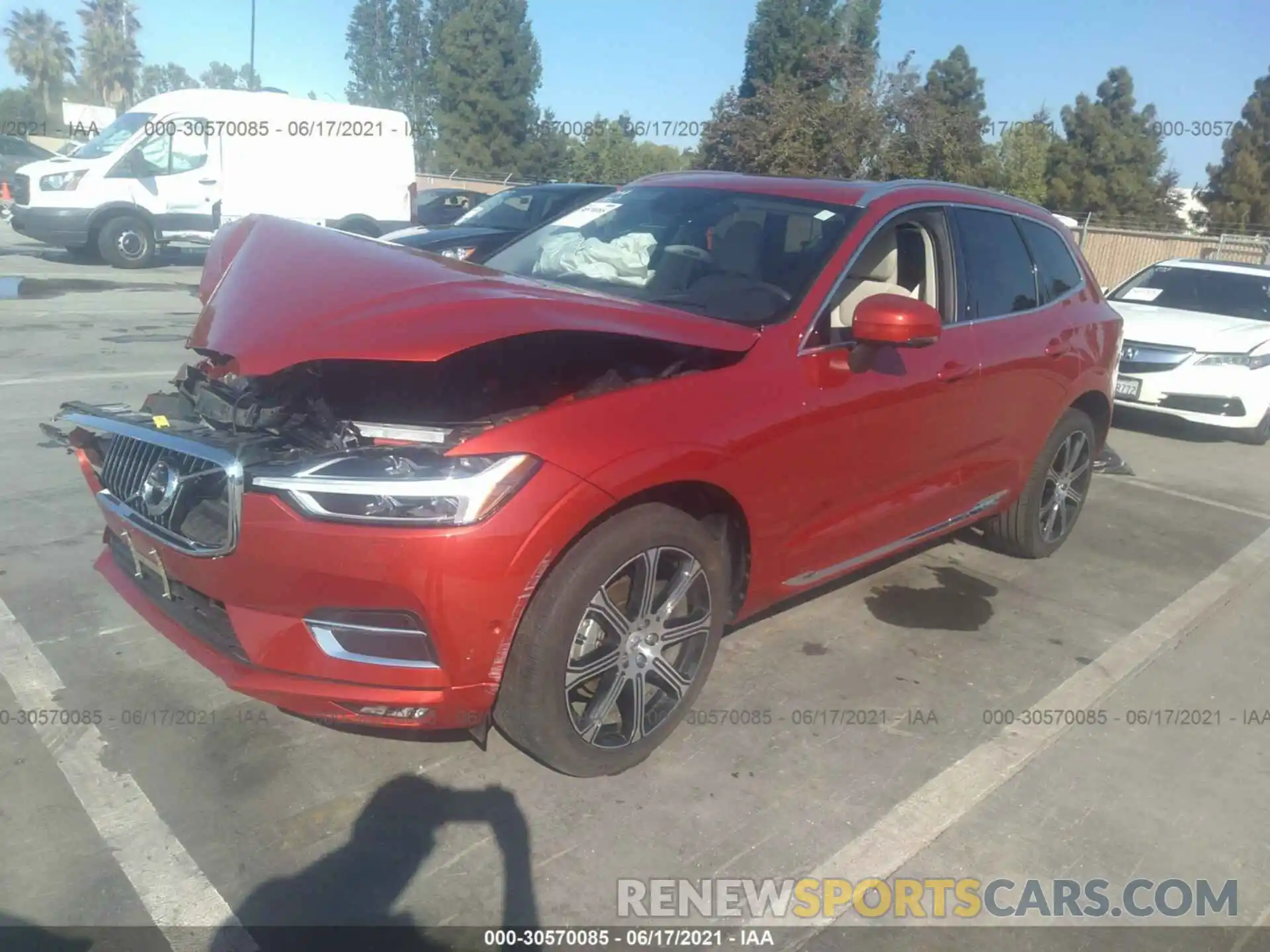 2 Photograph of a damaged car LYV102DL0KB310711 VOLVO XC60 2019