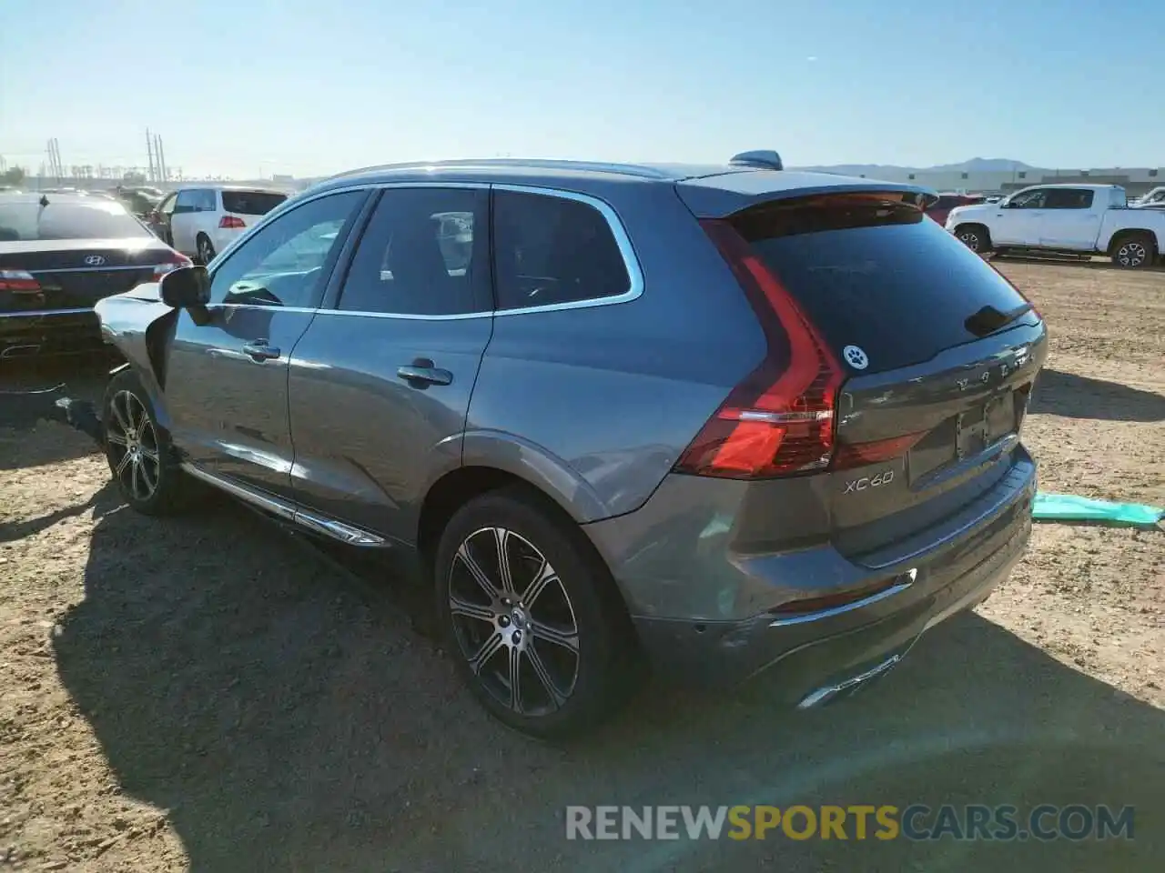 3 Photograph of a damaged car LYV102DL4KB231123 VOLVO XC60 2019