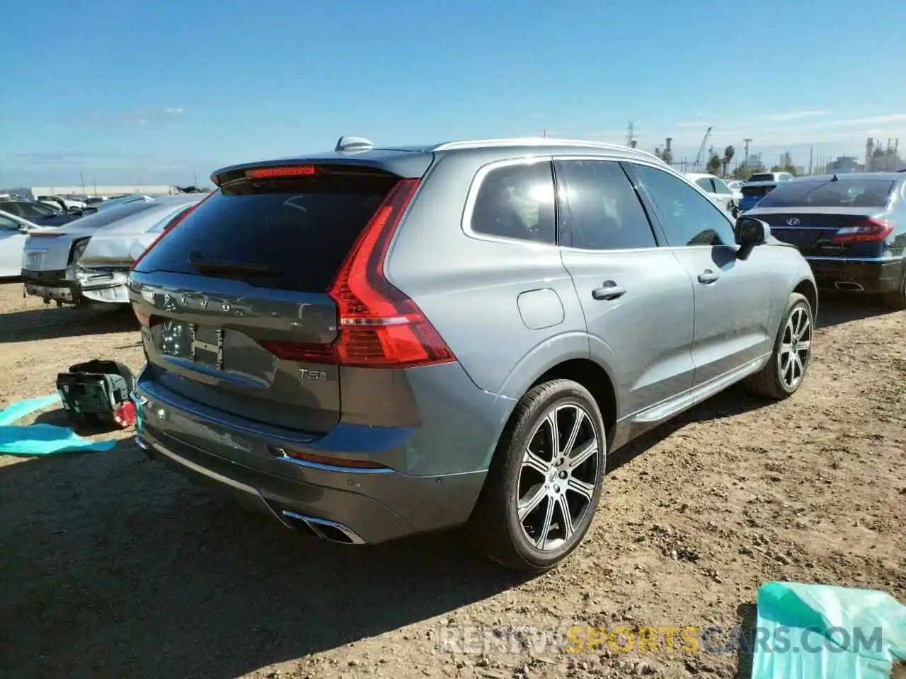 4 Фотография поврежденного автомобиля LYV102DL4KB231123 VOLVO XC60 2019