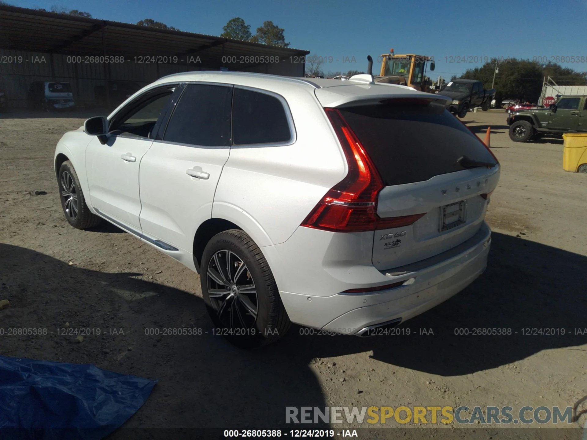 3 Фотография поврежденного автомобиля LYV102DL8KB234087 VOLVO XC60 2019