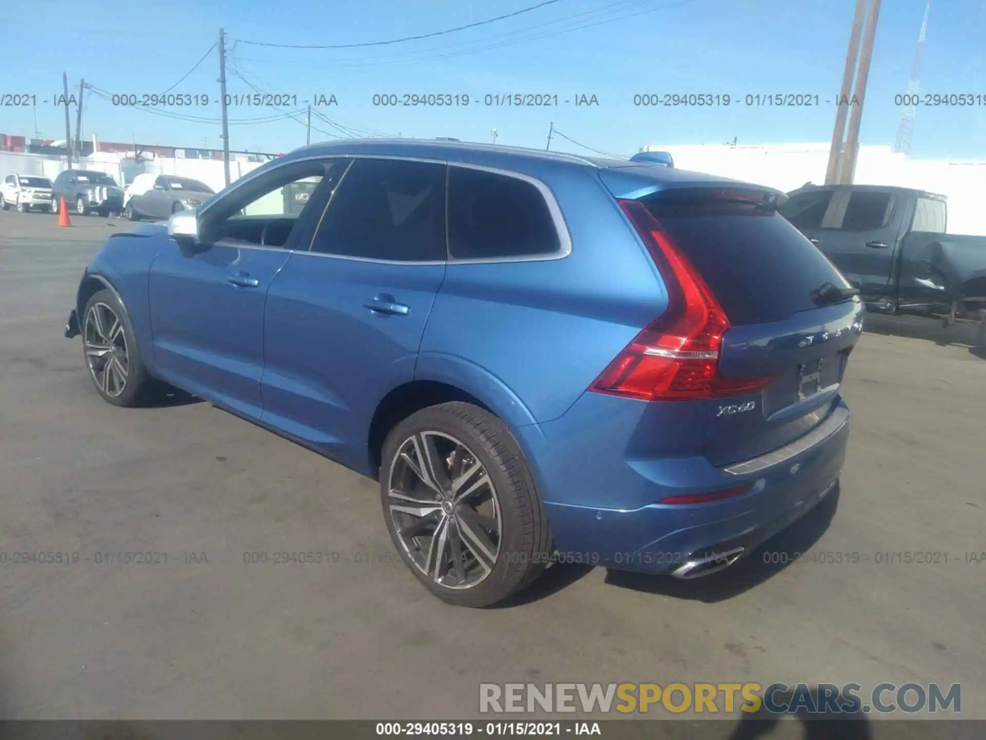 3 Photograph of a damaged car LYV102DM9KB206923 VOLVO XC60 2019