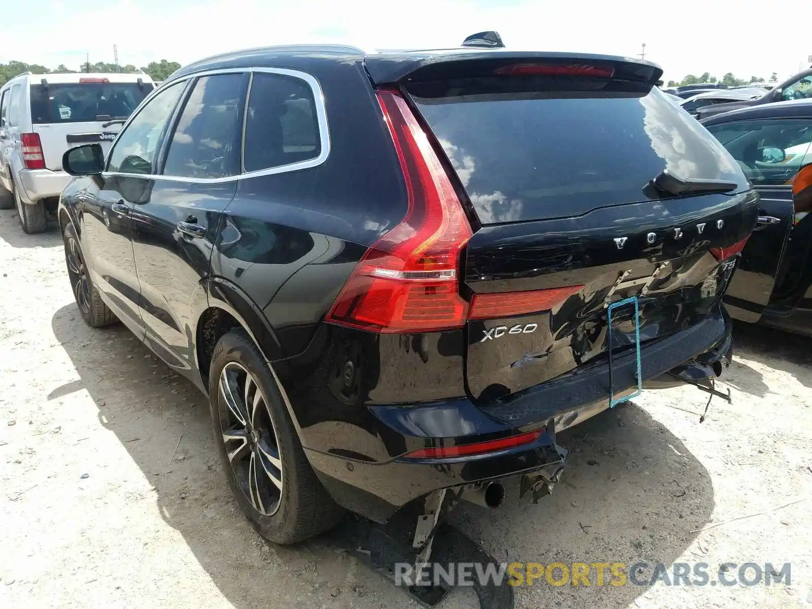 3 Фотография поврежденного автомобиля LYV102RK0KB177268 VOLVO XC60 2019