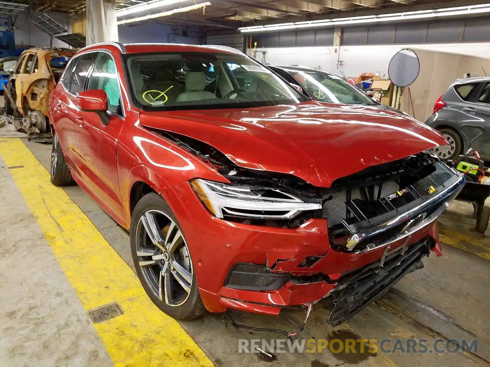 1 Photograph of a damaged car LYV102RK0KB227621 VOLVO XC60 2019