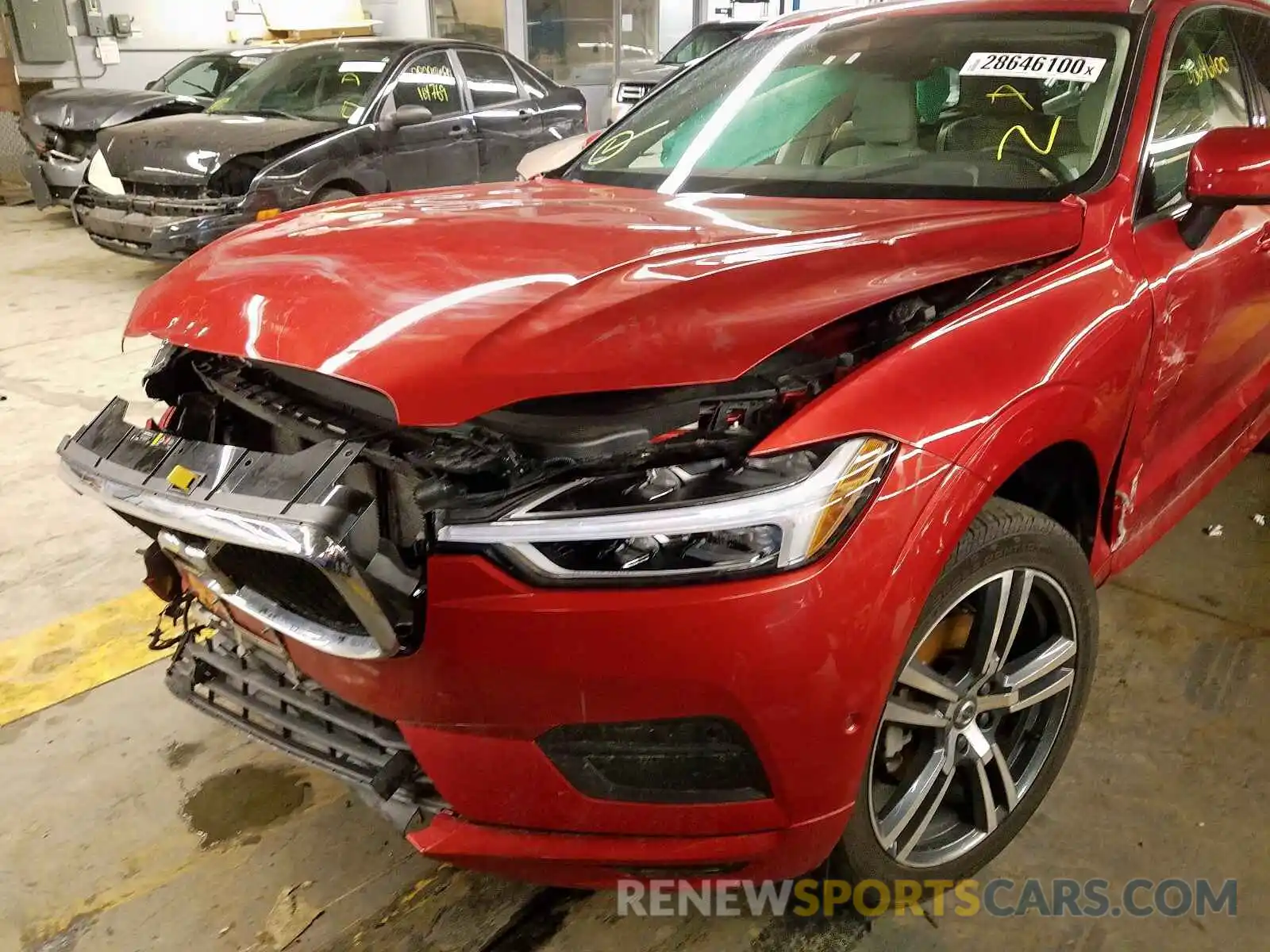 9 Photograph of a damaged car LYV102RK0KB227621 VOLVO XC60 2019