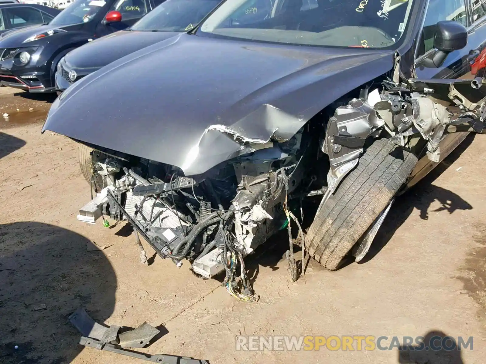 9 Photograph of a damaged car LYV102RK2KB213963 VOLVO XC60 2019