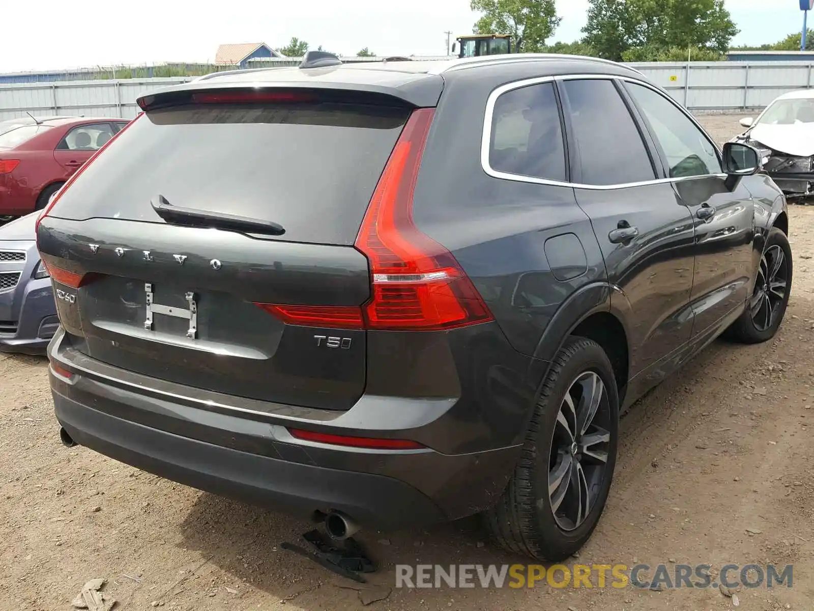 4 Photograph of a damaged car LYV102RK3KB214071 VOLVO XC60 2019