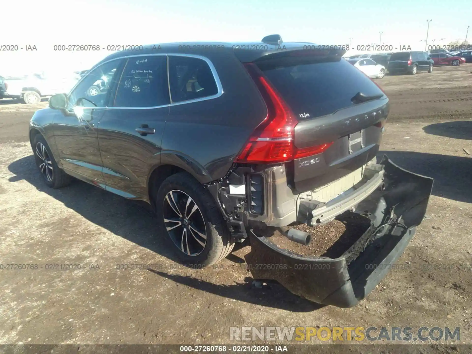 3 Photograph of a damaged car LYV102RK3KB214734 VOLVO XC60 2019