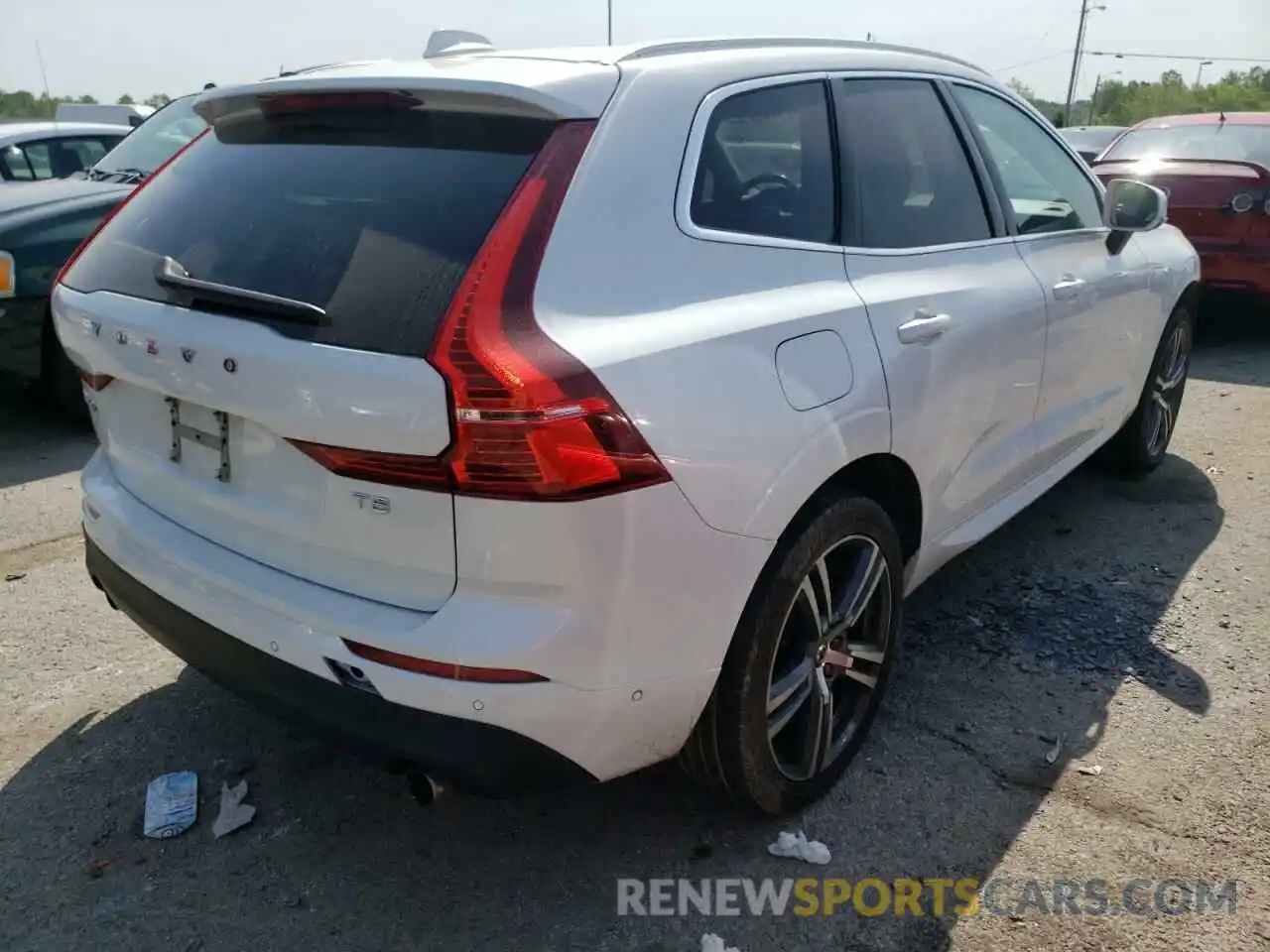 4 Фотография поврежденного автомобиля LYV102RK4KB186765 VOLVO XC60 2019