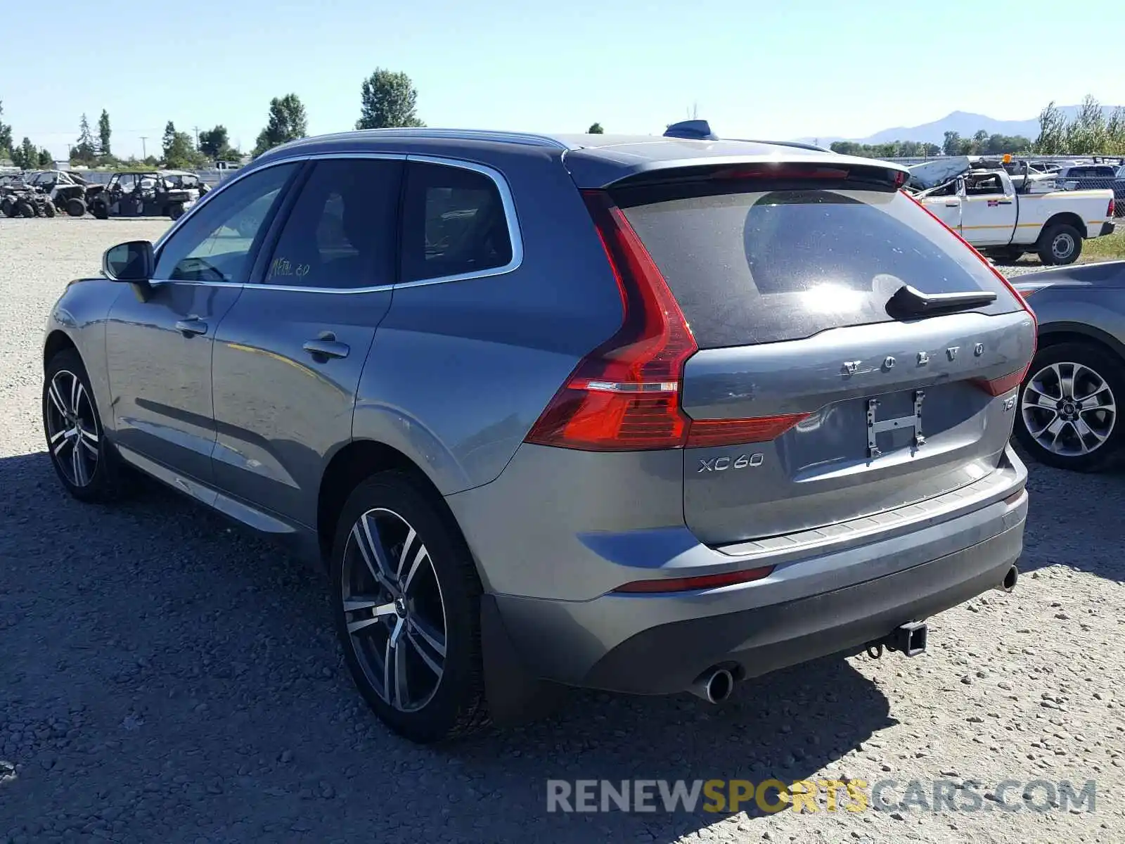 3 Photograph of a damaged car LYV102RK4KB197295 VOLVO XC60 2019