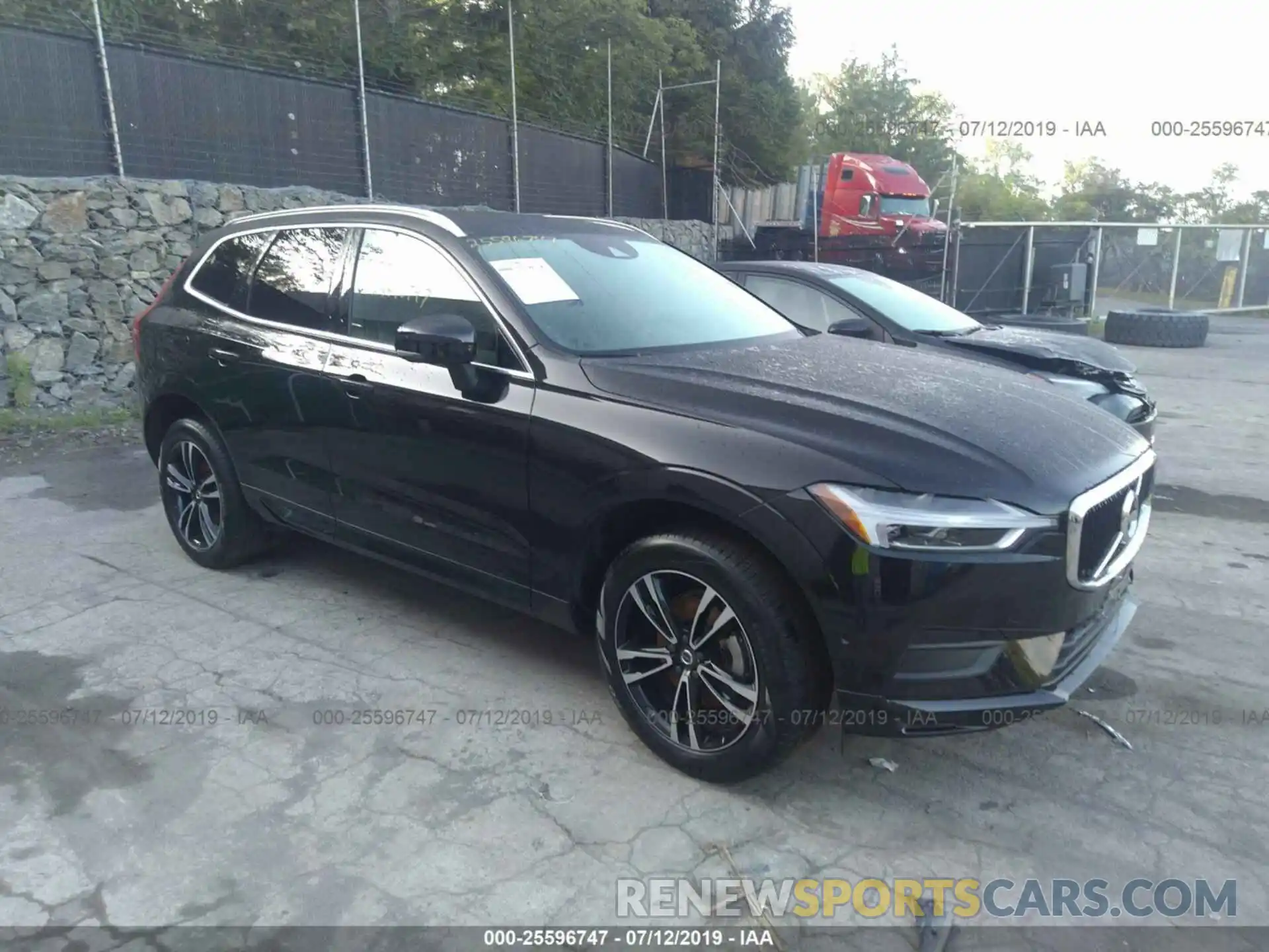 1 Photograph of a damaged car LYV102RK6KB197279 VOLVO XC60 2019