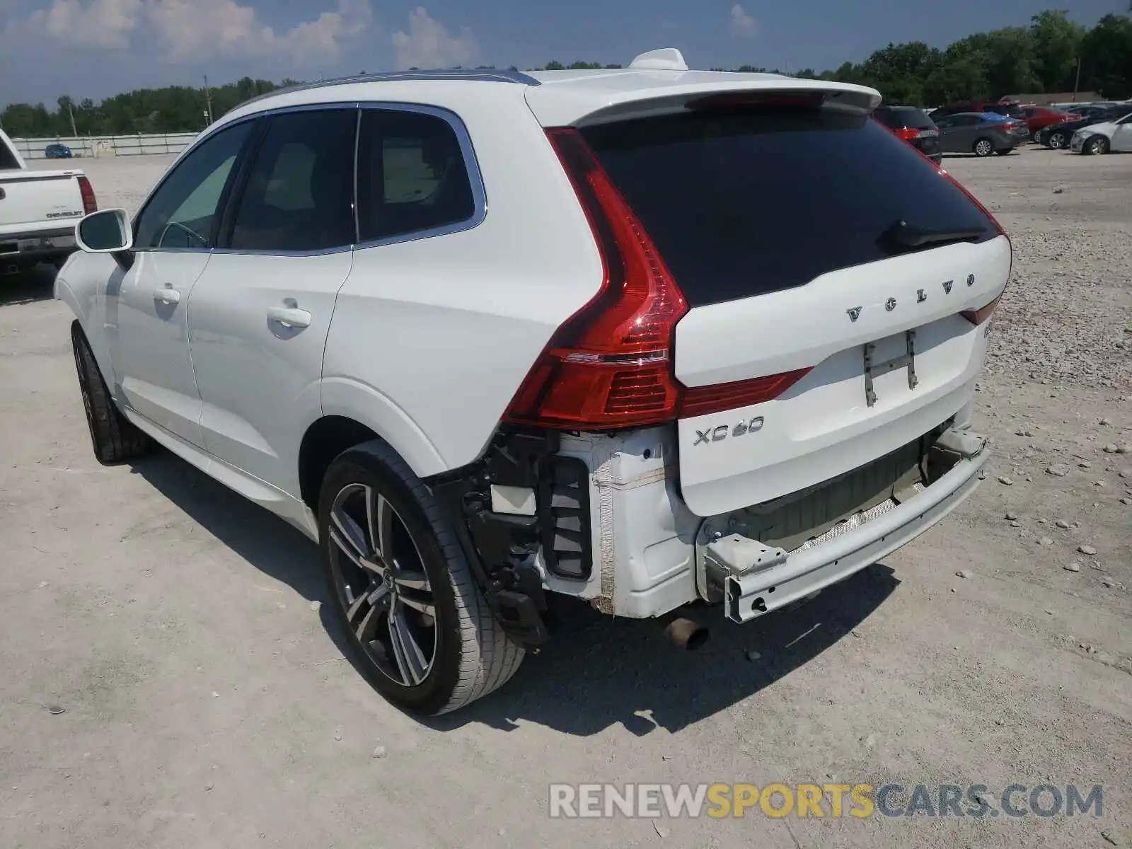 3 Photograph of a damaged car LYV102RK6KB232225 VOLVO XC60 2019