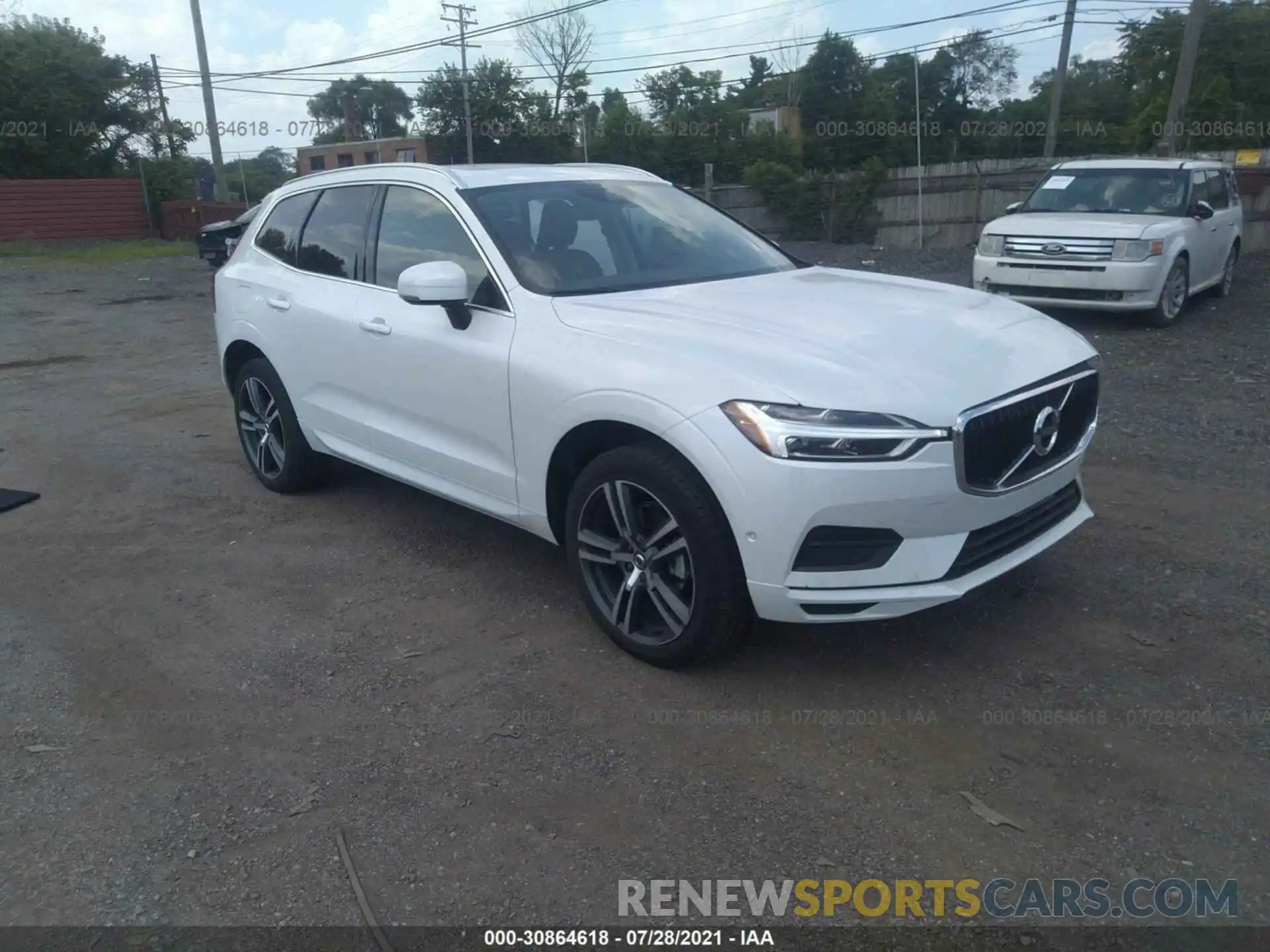 1 Фотография поврежденного автомобиля LYV102RK7KB201808 VOLVO XC60 2019