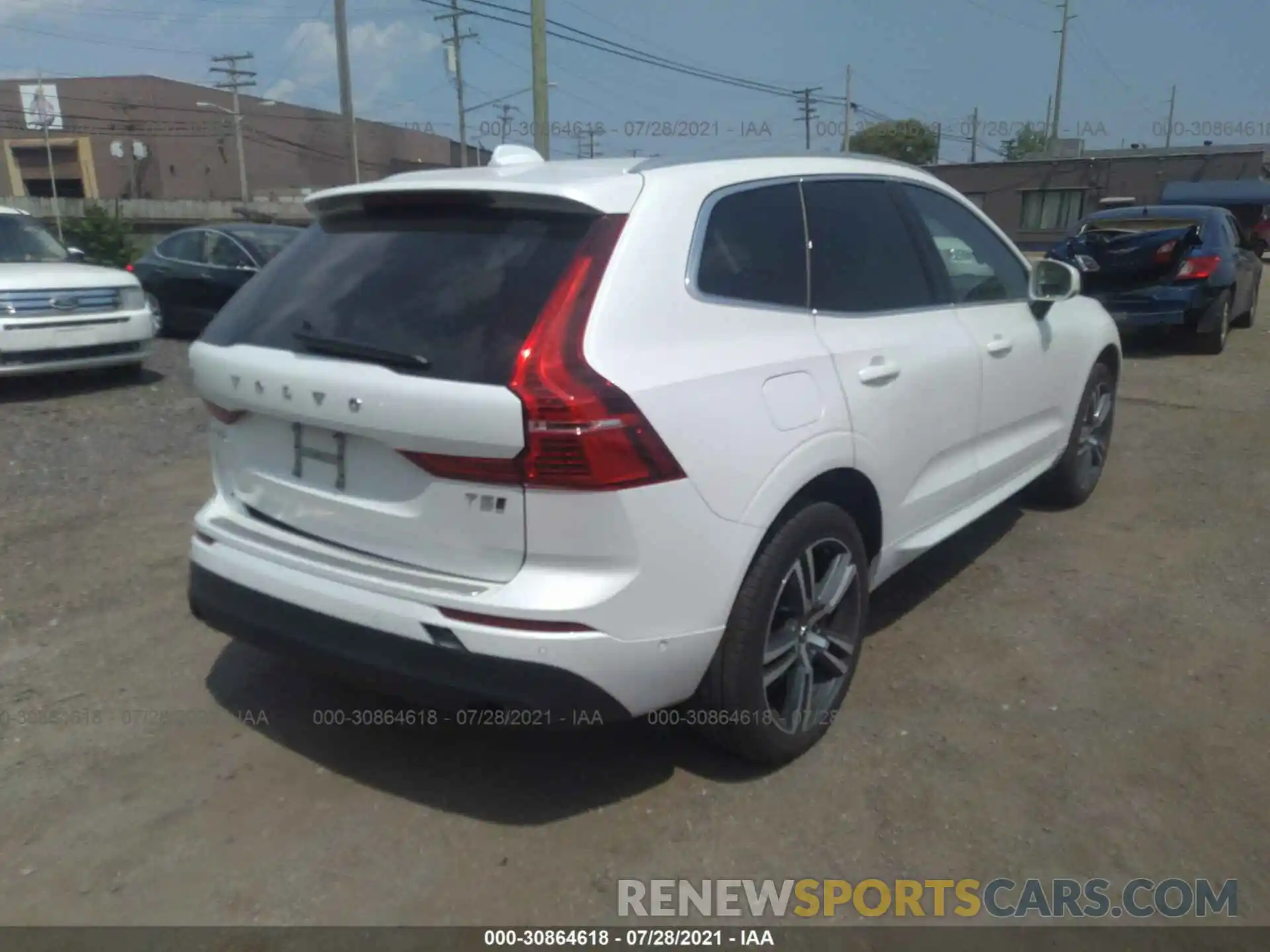 4 Фотография поврежденного автомобиля LYV102RK7KB201808 VOLVO XC60 2019