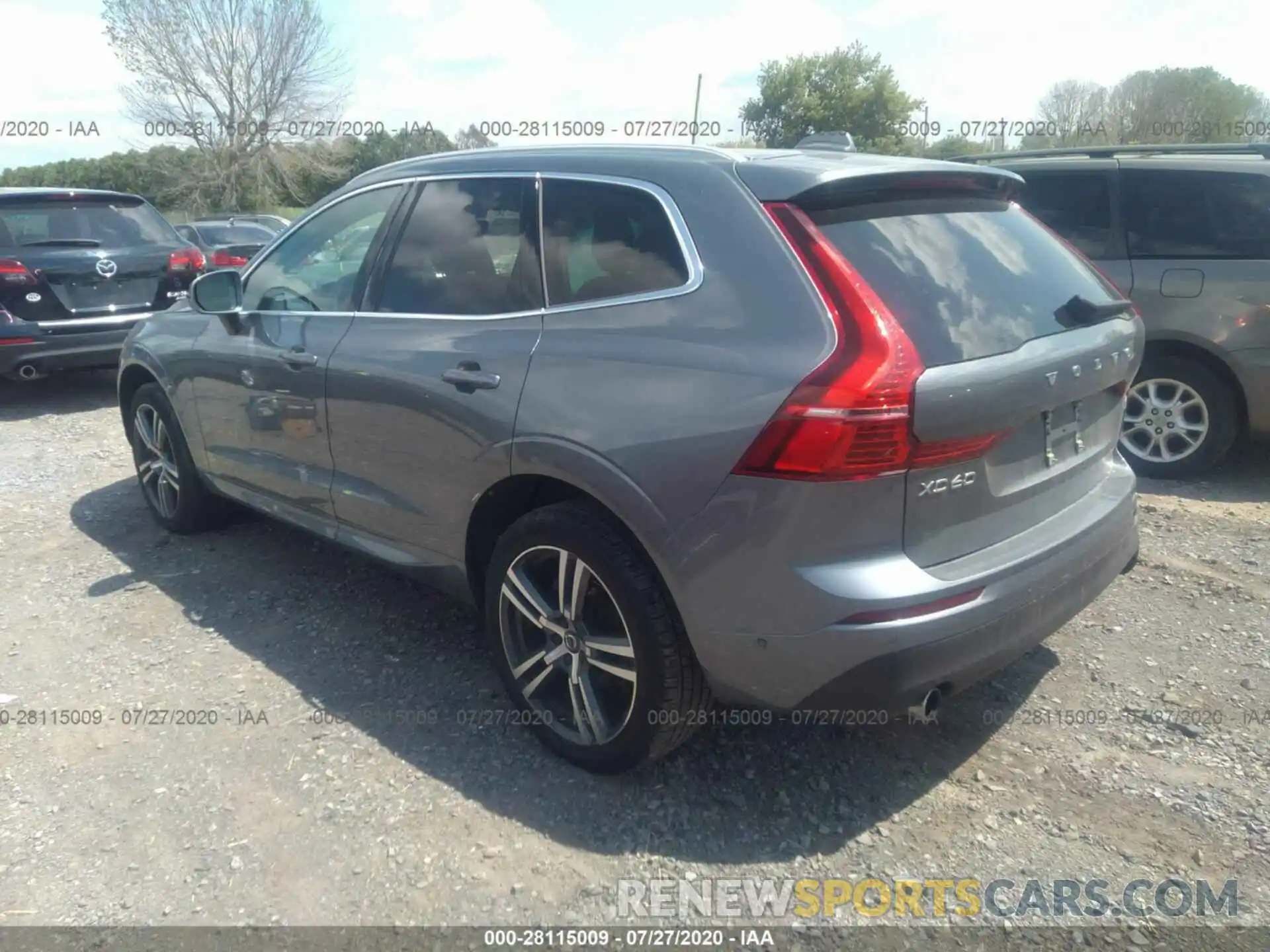 3 Photograph of a damaged car LYV102RK7KB219418 VOLVO XC60 2019