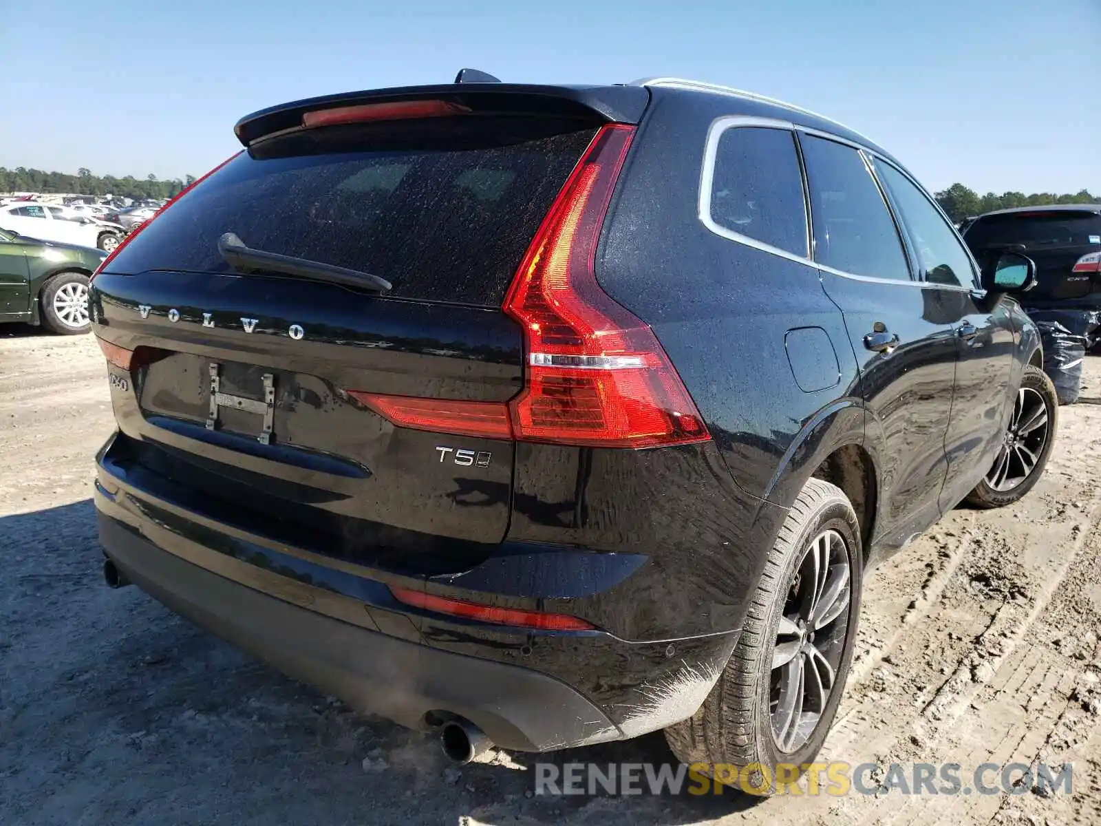 4 Фотография поврежденного автомобиля LYV102RK8KB178488 VOLVO XC60 2019