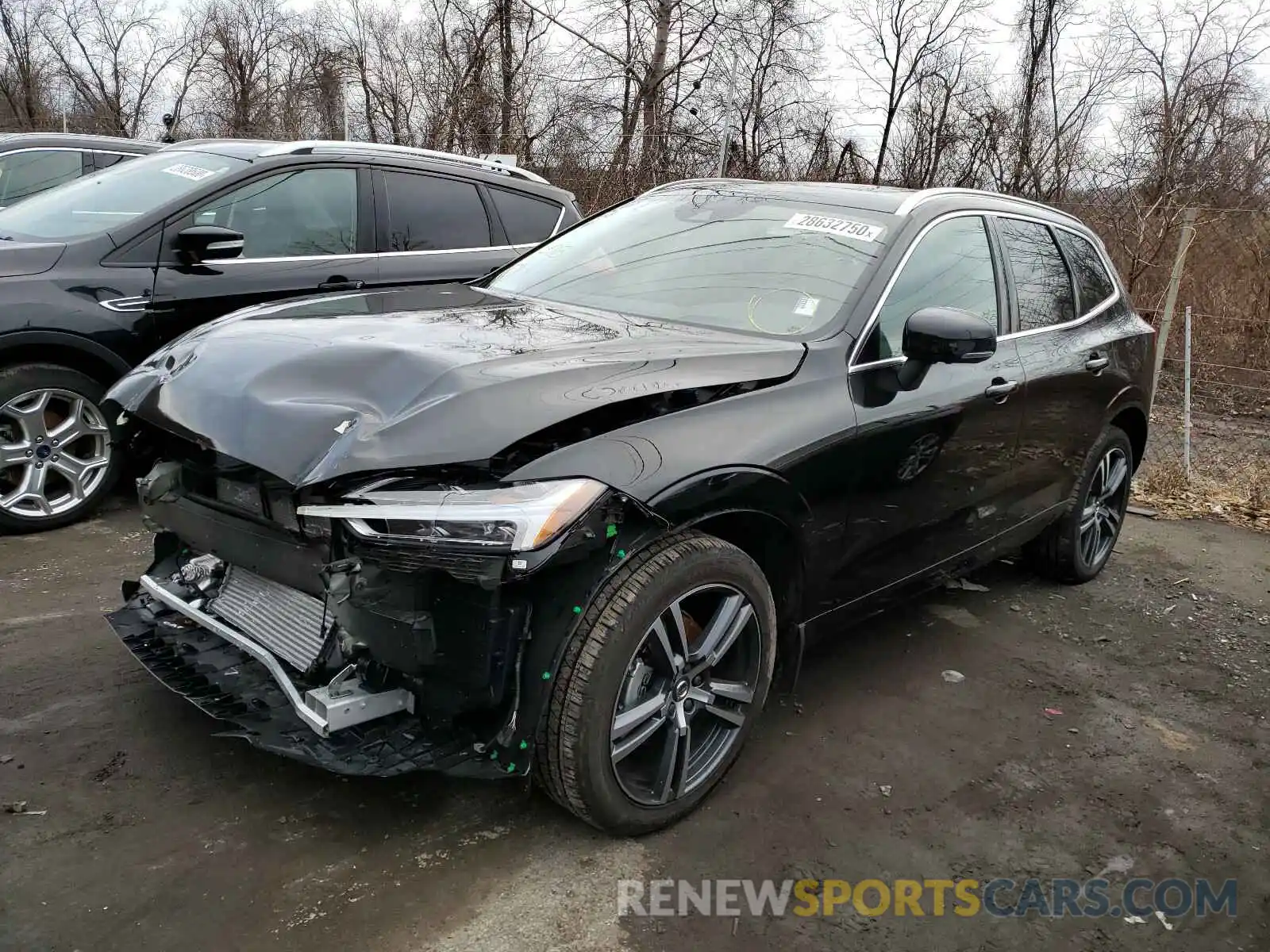 2 Photograph of a damaged car LYV102RK8KB242643 VOLVO XC60 2019