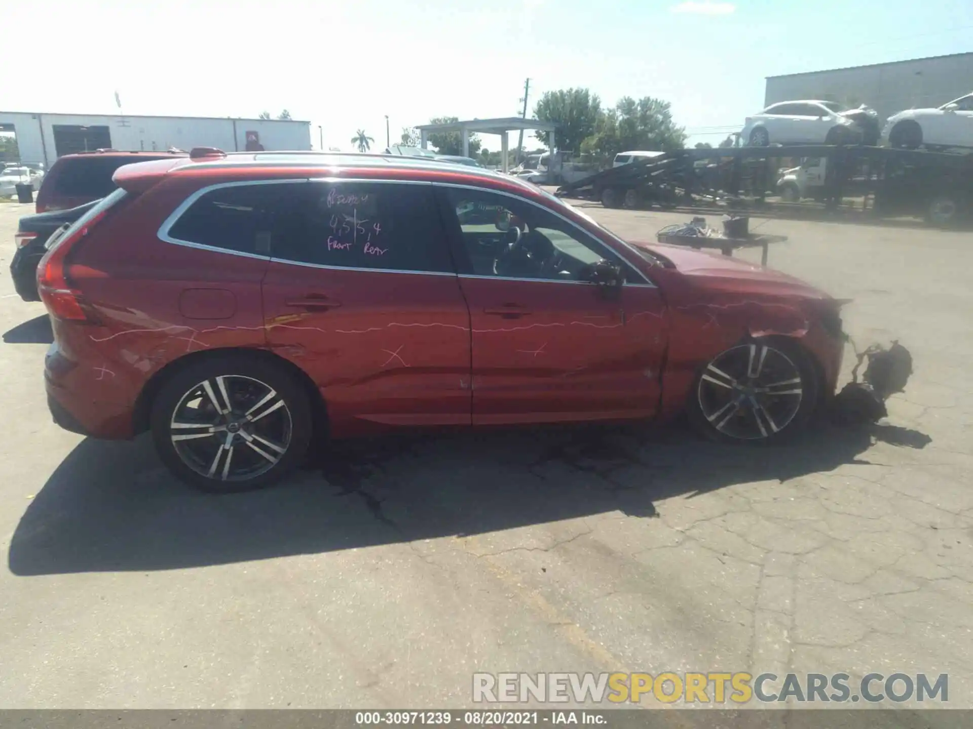 6 Photograph of a damaged car LYV102RK9KB214348 VOLVO XC60 2019