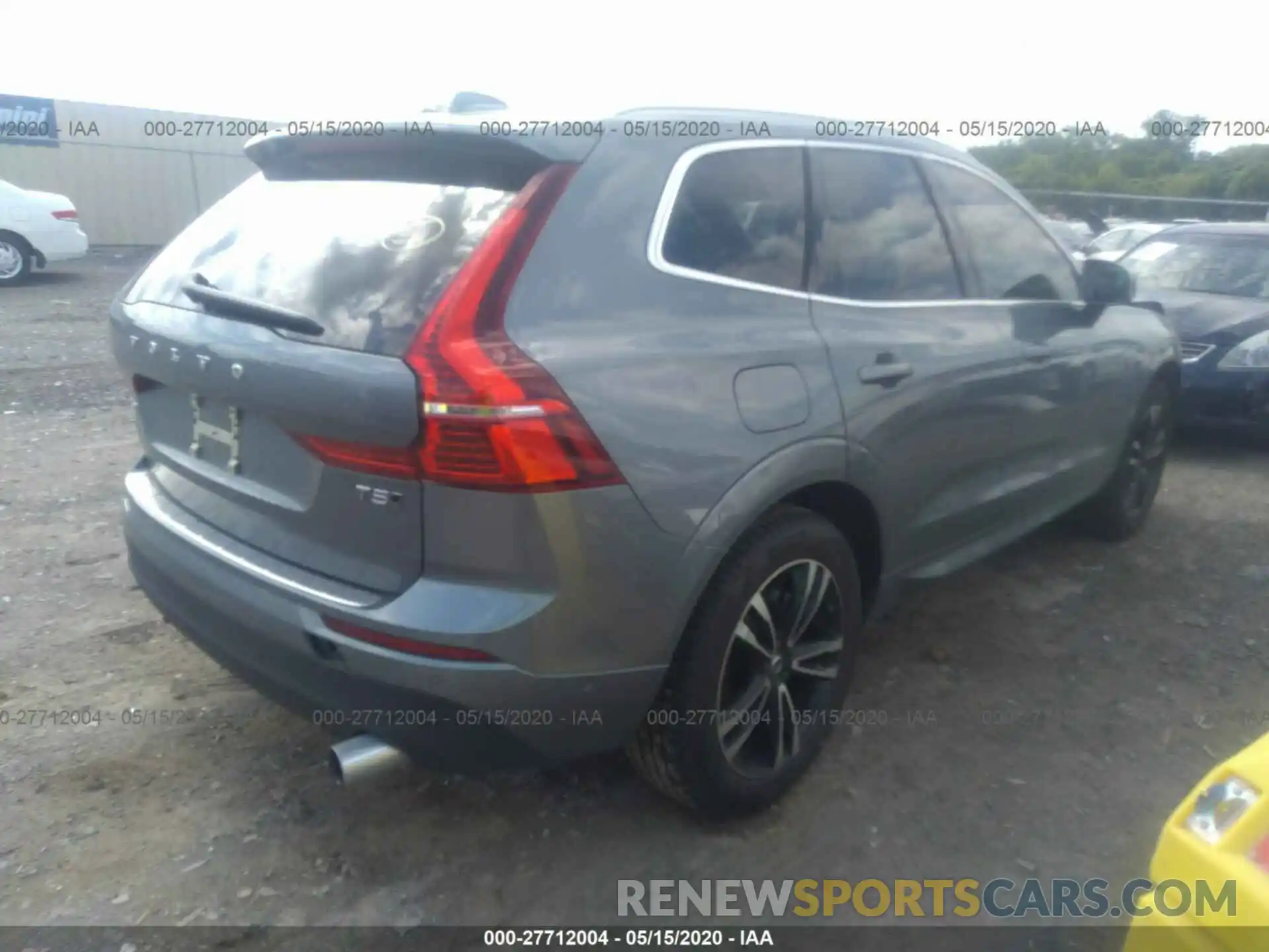 4 Photograph of a damaged car LYV102RK9KB306320 VOLVO XC60 2019