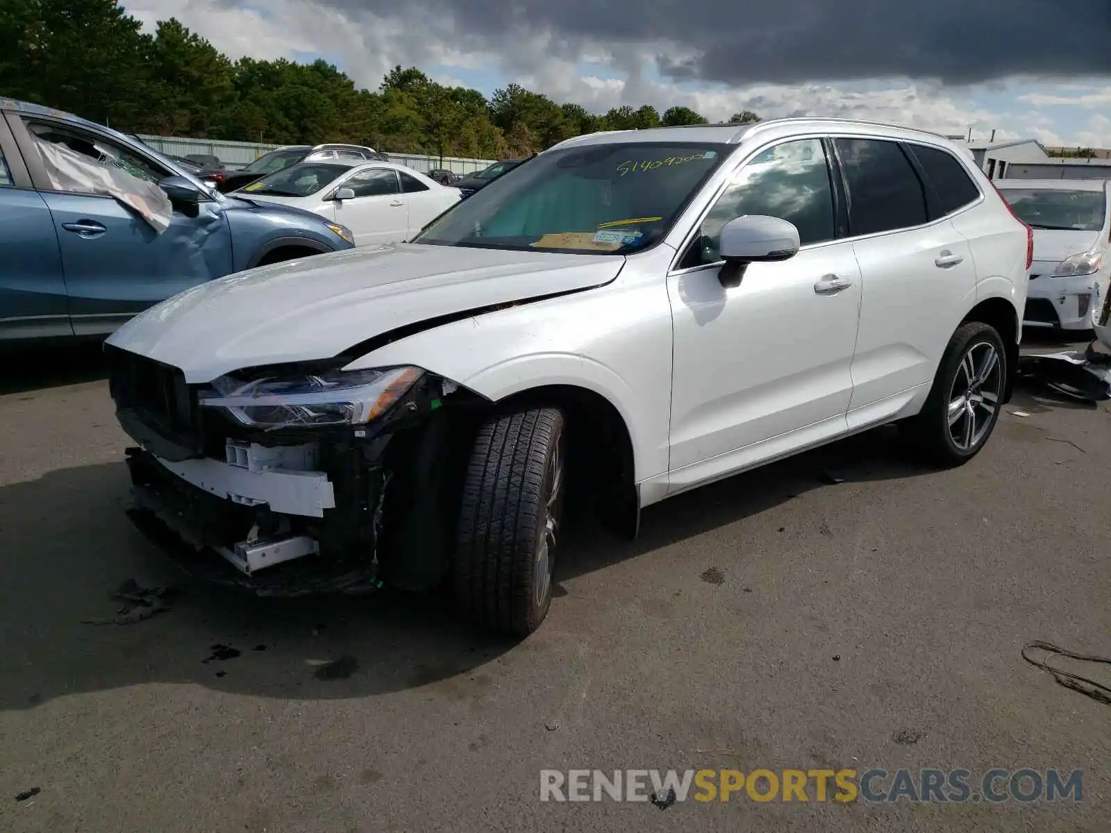 2 Photograph of a damaged car LYV102RKXKB200393 VOLVO XC60 2019