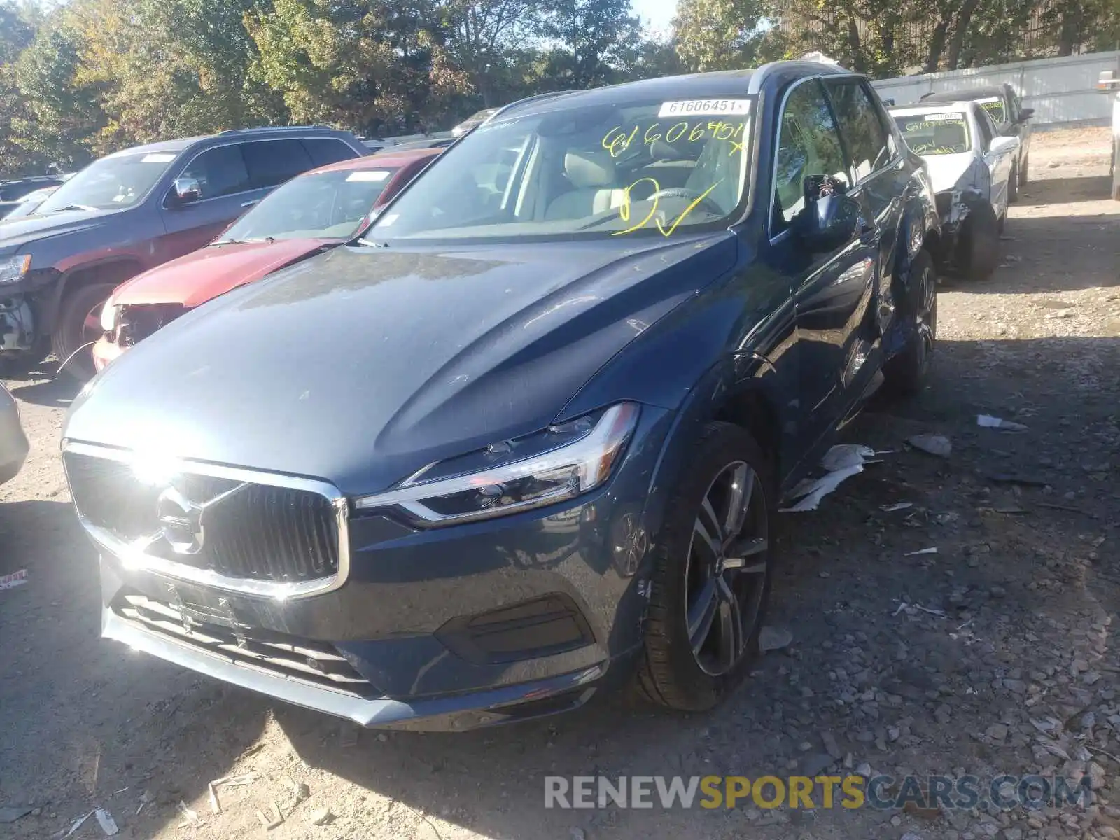 2 Photograph of a damaged car LYV102RKXKB258472 VOLVO XC60 2019