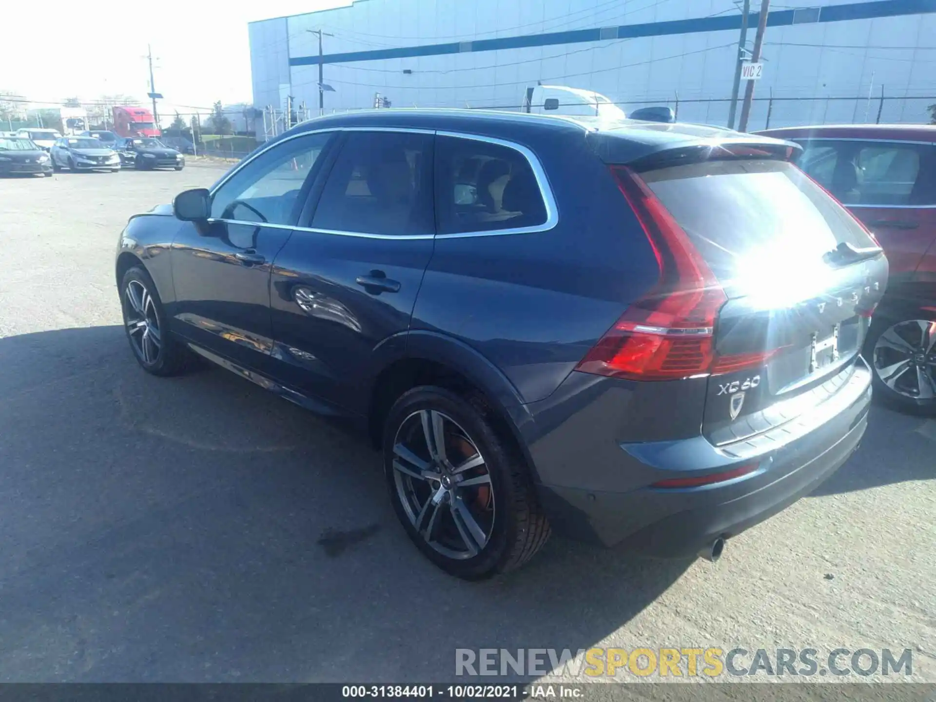 3 Photograph of a damaged car LYV102RKXKB326592 VOLVO XC60 2019