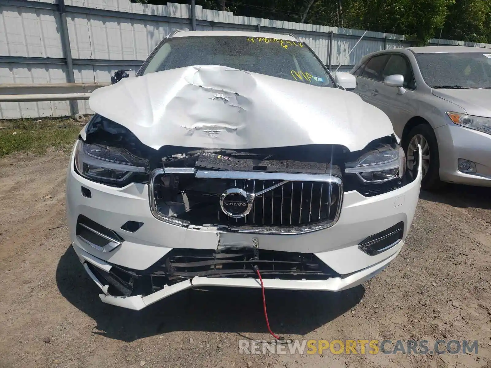 9 Фотография поврежденного автомобиля LYV102RL1KB236241 VOLVO XC60 2019