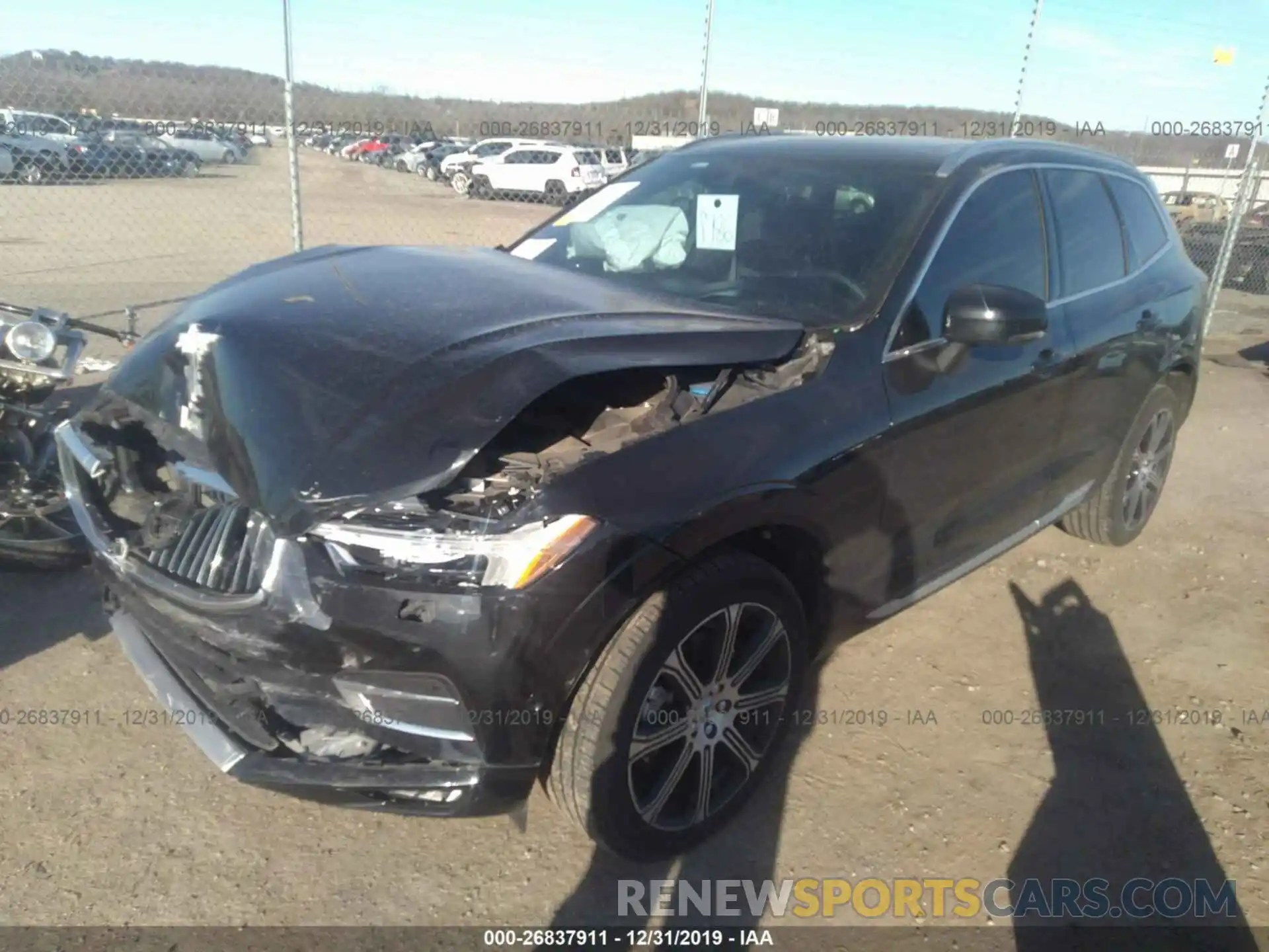 2 Photograph of a damaged car LYV102RL4KB176987 VOLVO XC60 2019