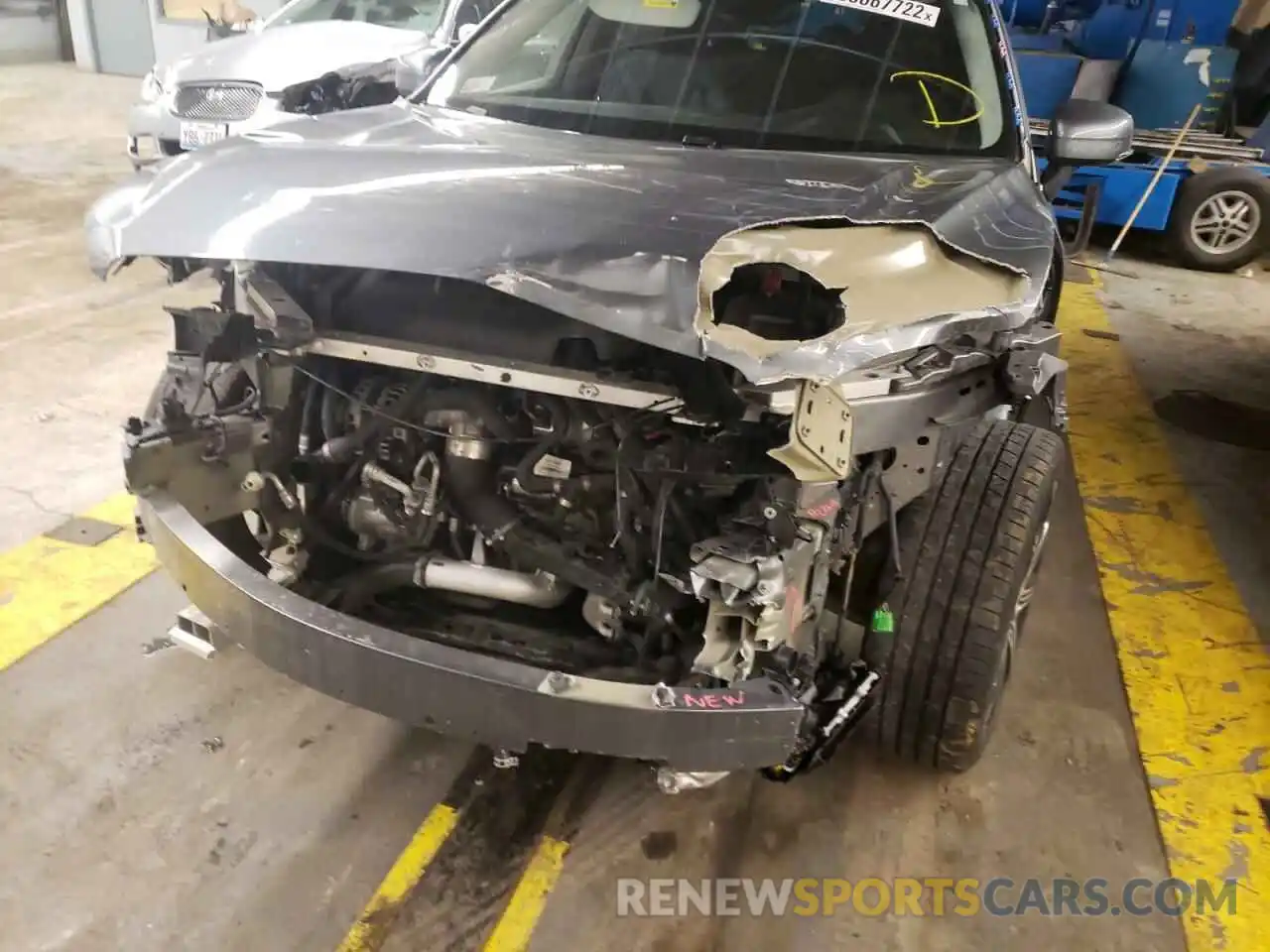 9 Photograph of a damaged car LYV102RL4KB336608 VOLVO XC60 2019