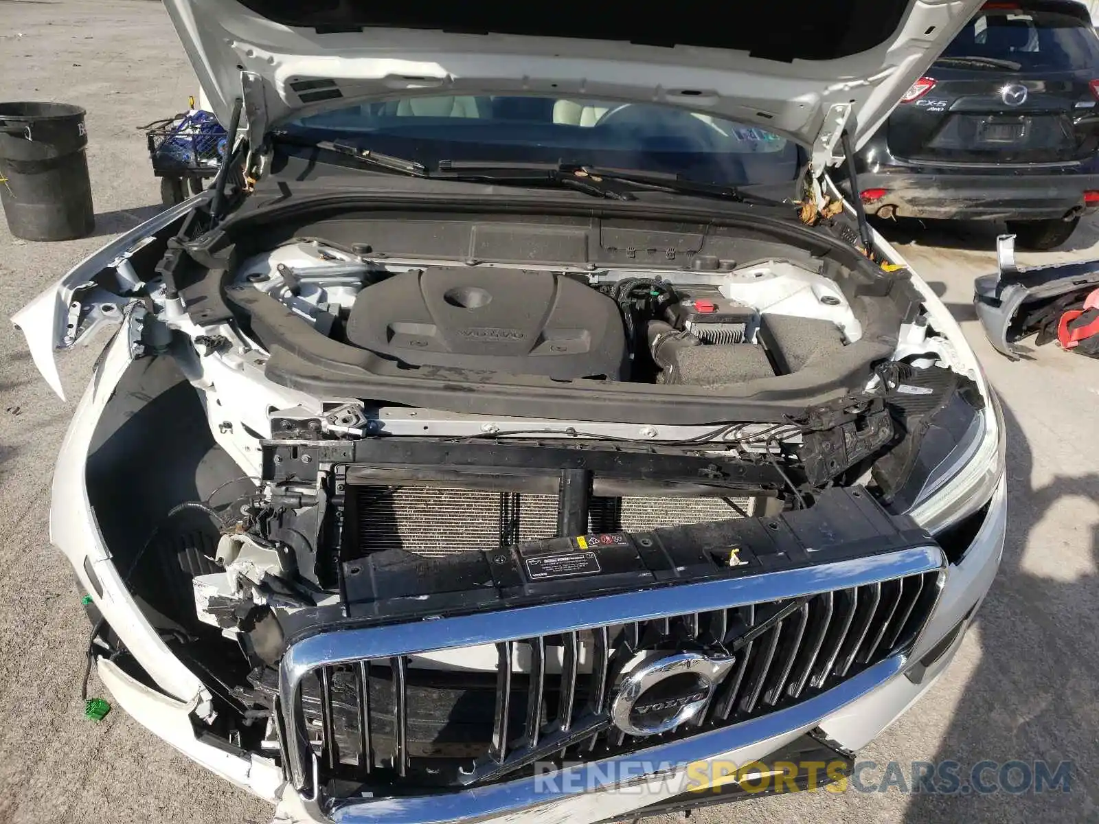 7 Photograph of a damaged car LYV102RL5KB184564 VOLVO XC60 2019