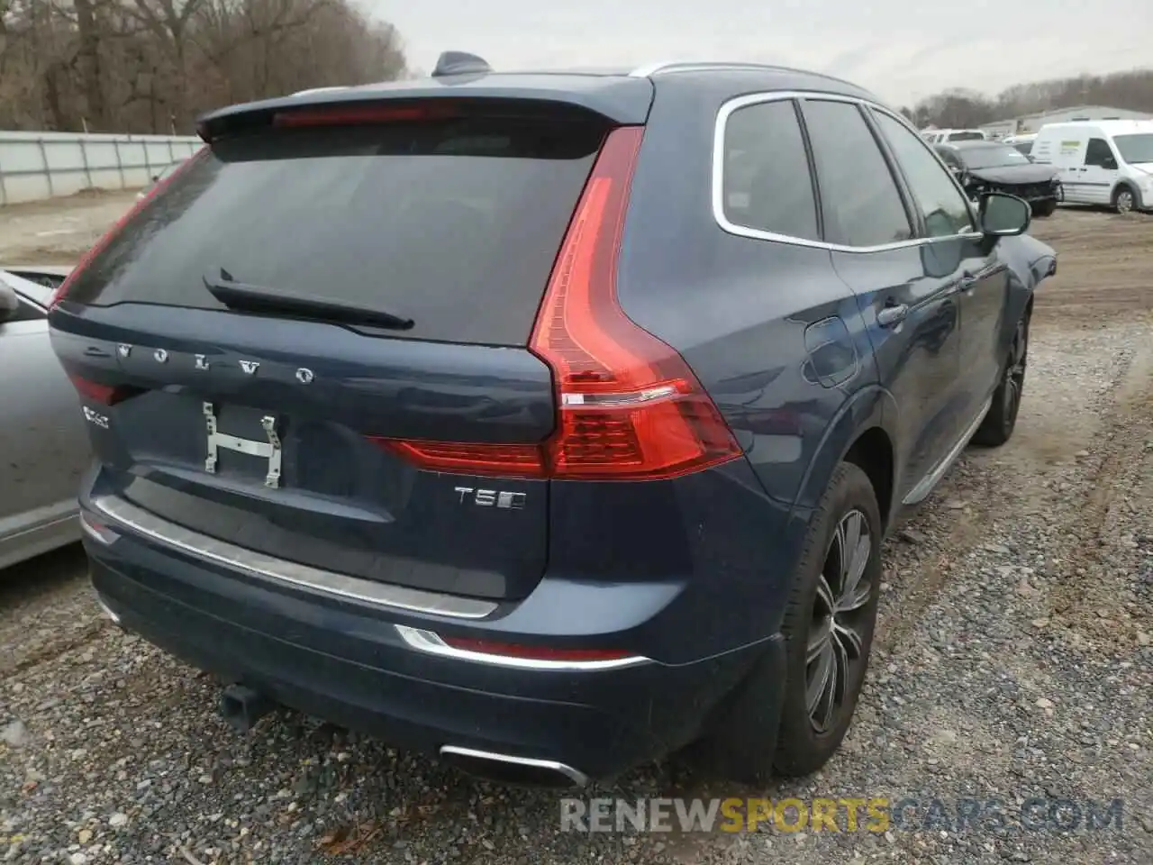 4 Photograph of a damaged car LYV102RL5KB284826 VOLVO XC60 2019