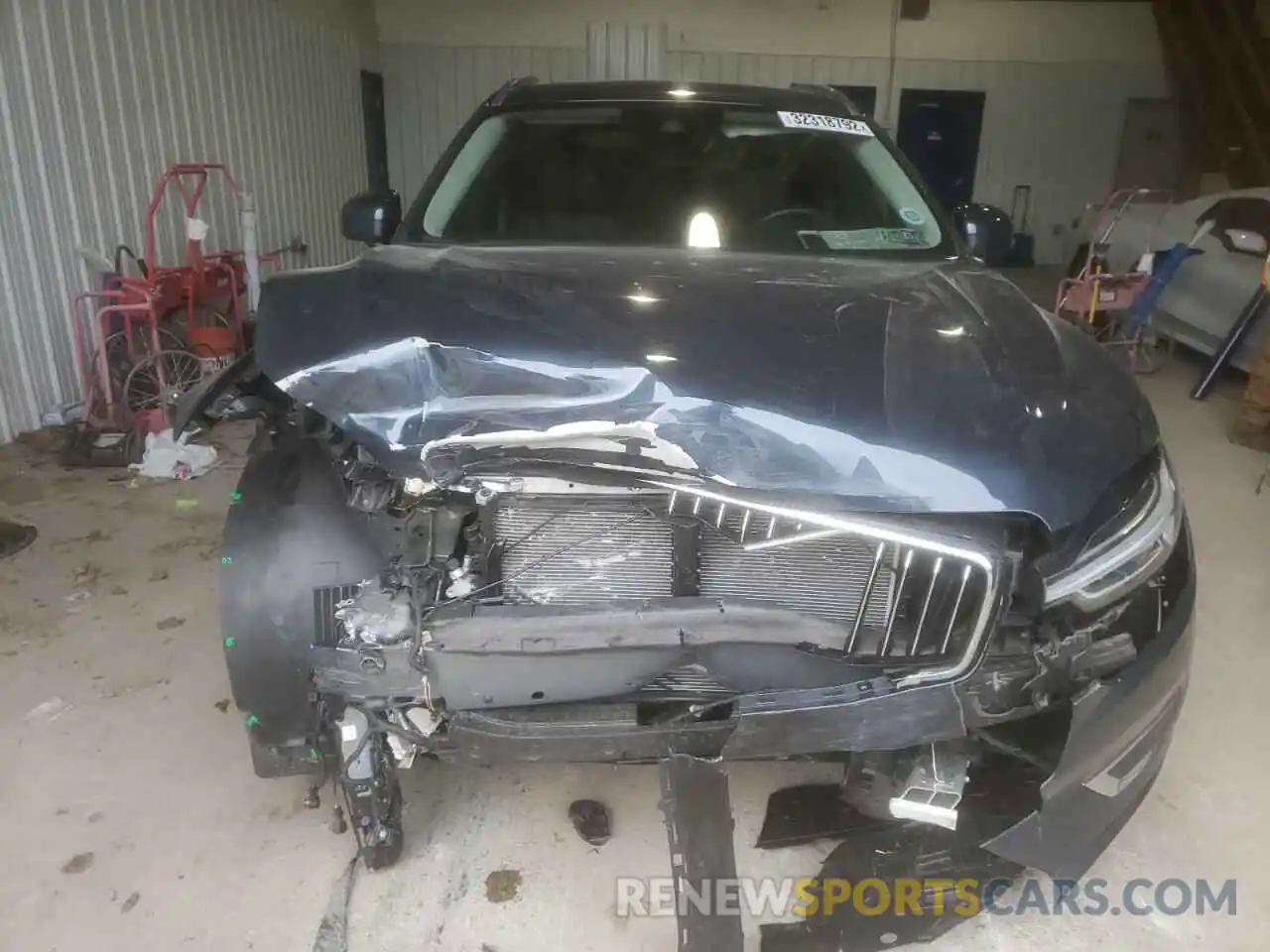 7 Photograph of a damaged car LYV102RL5KB284826 VOLVO XC60 2019