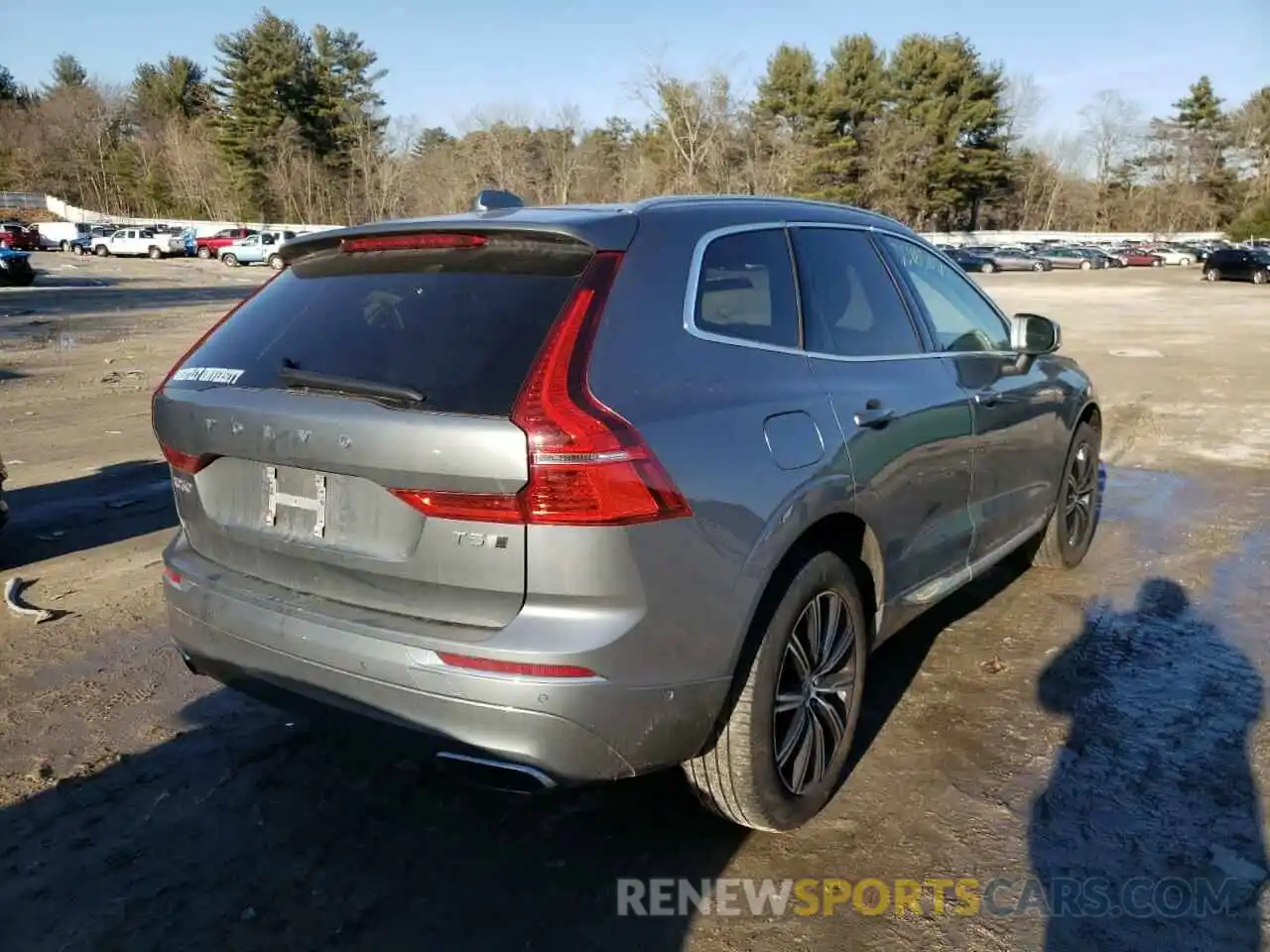 4 Photograph of a damaged car LYV102RL6KB250832 VOLVO XC60 2019