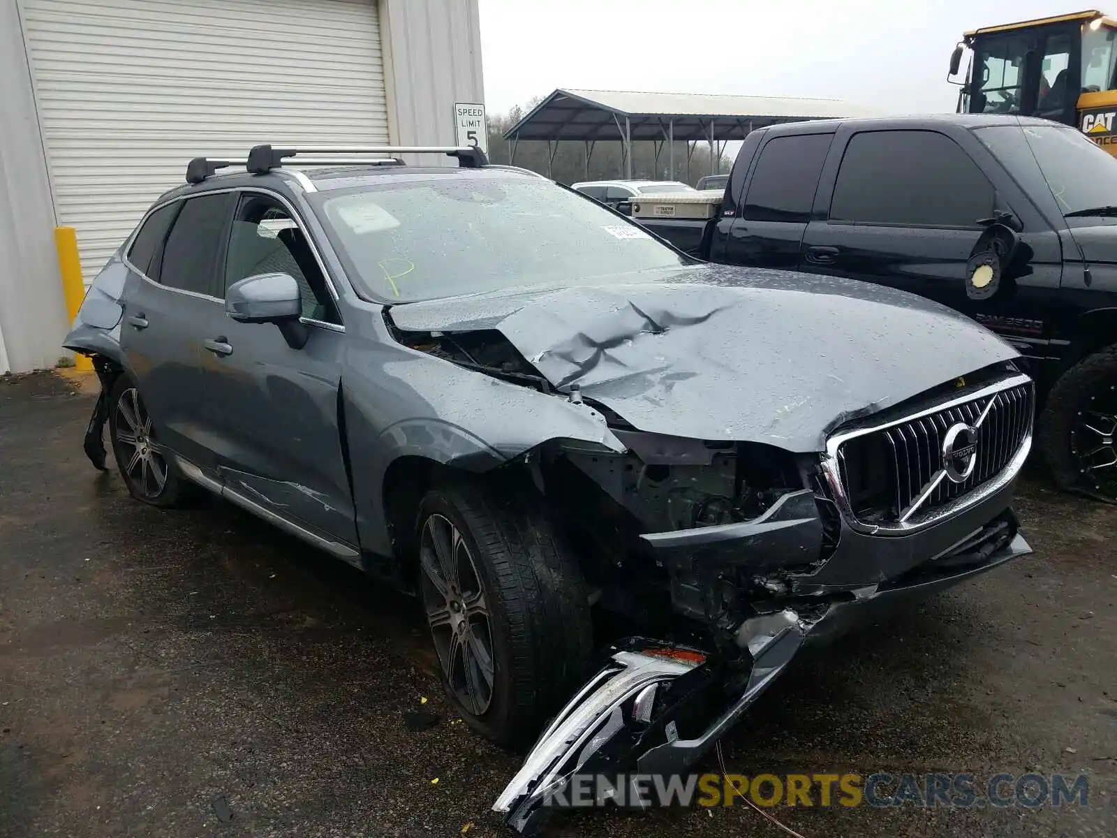 1 Photograph of a damaged car LYV102RL6KB283068 VOLVO XC60 2019