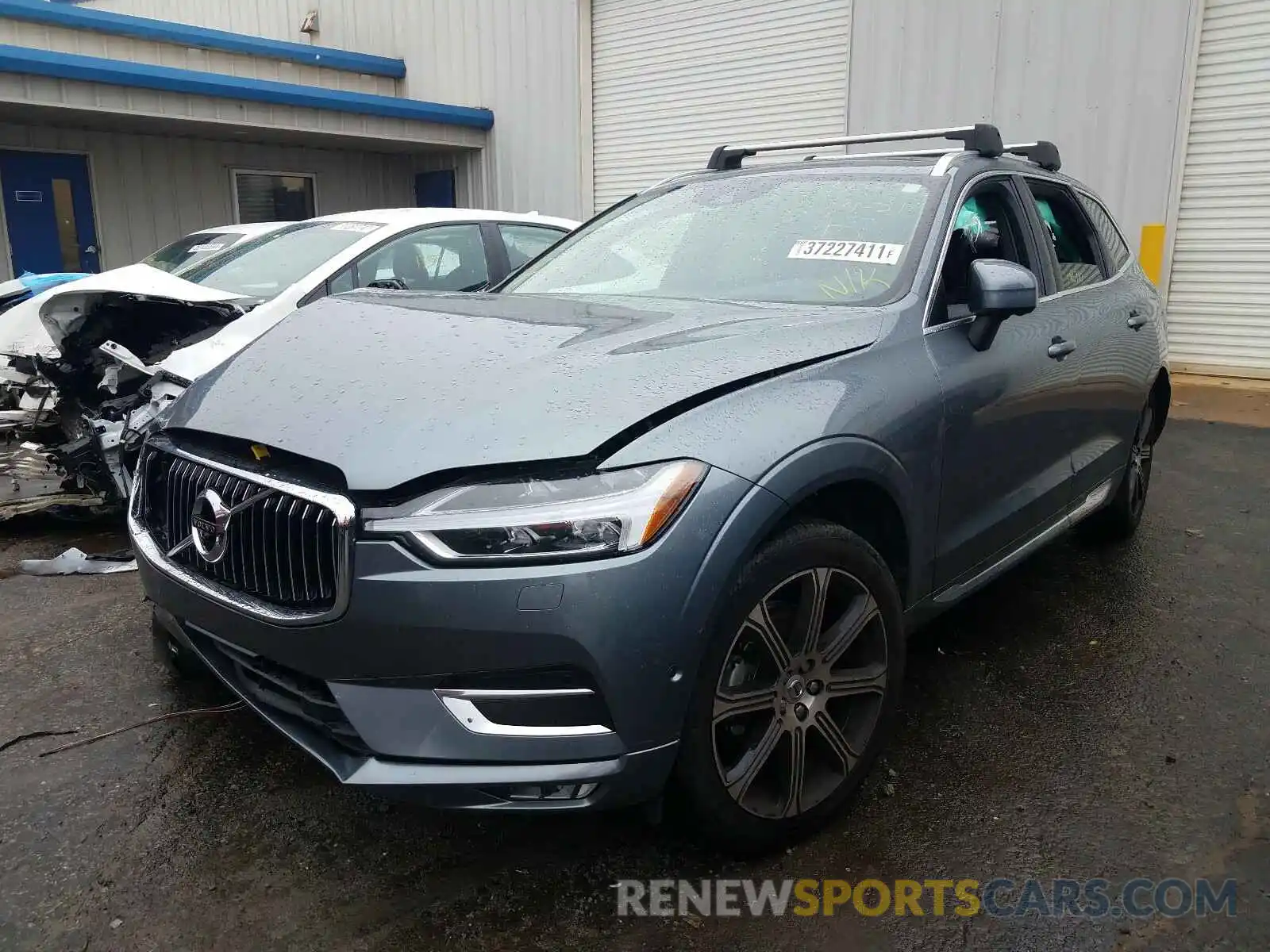 2 Photograph of a damaged car LYV102RL6KB283068 VOLVO XC60 2019