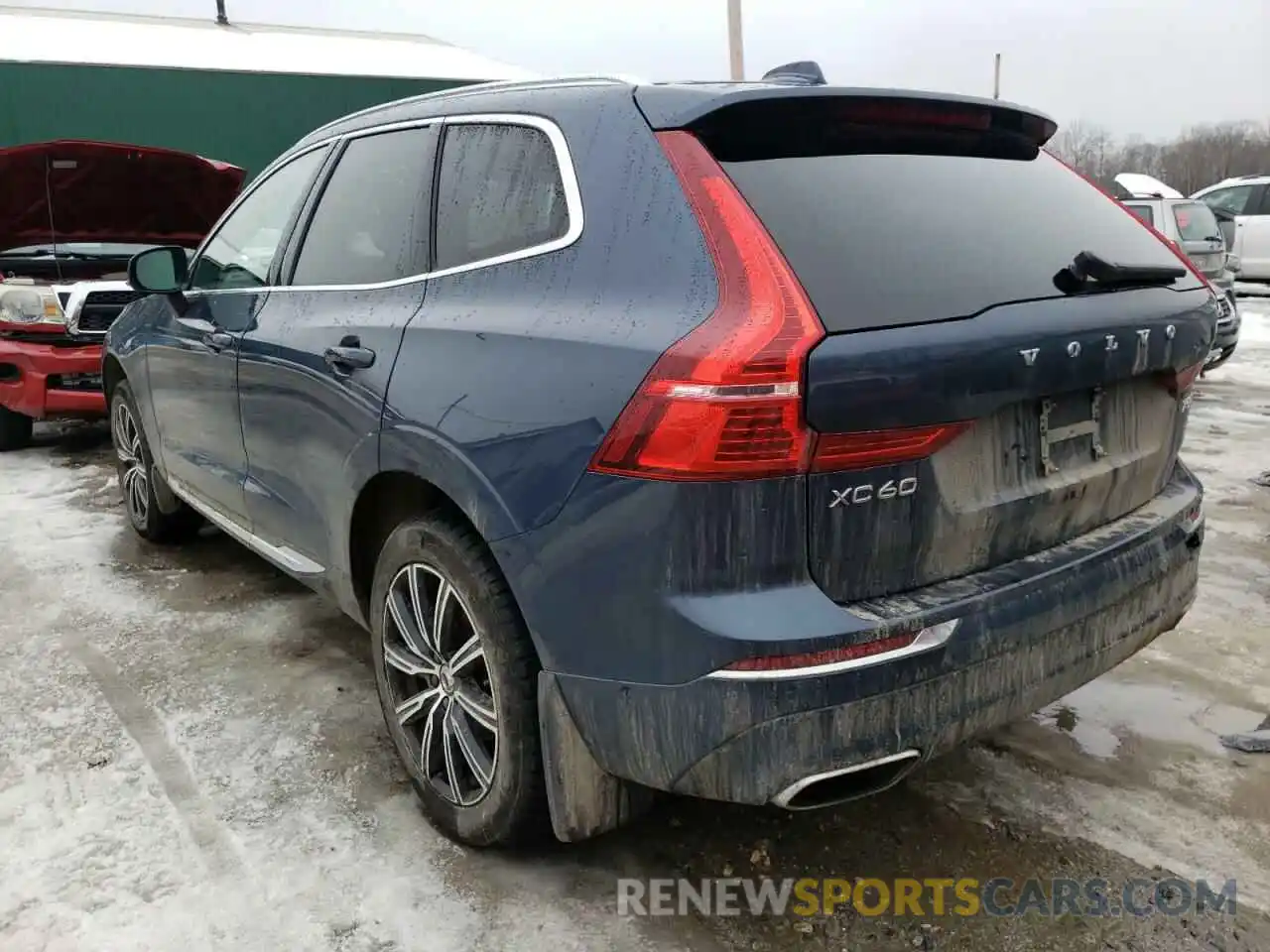 3 Фотография поврежденного автомобиля LYV102RL9KB330447 VOLVO XC60 2019