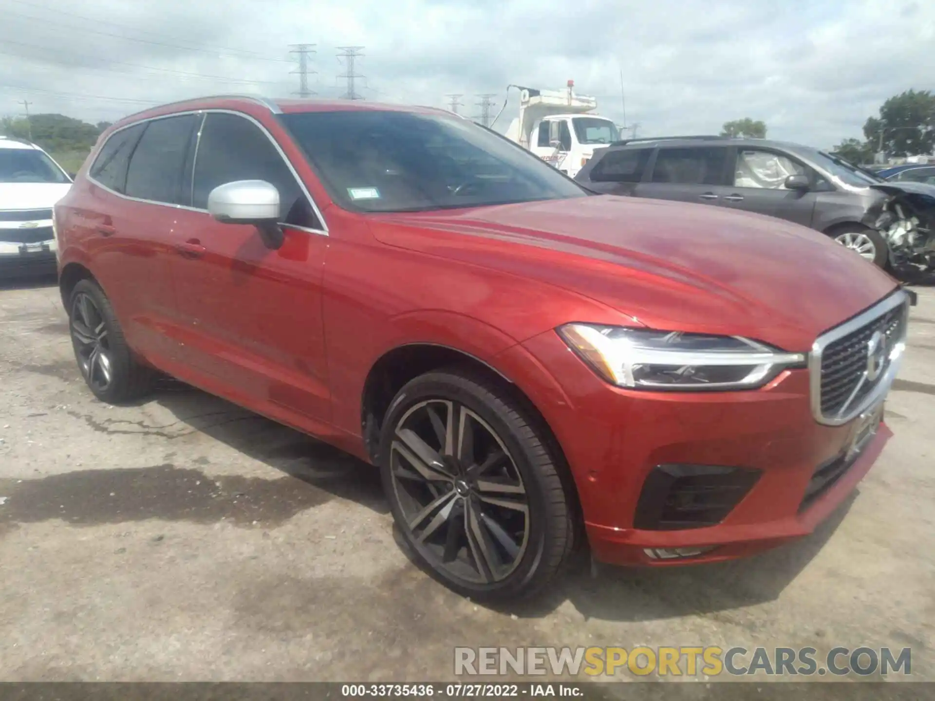 1 Photograph of a damaged car LYV102RM0KB218516 VOLVO XC60 2019