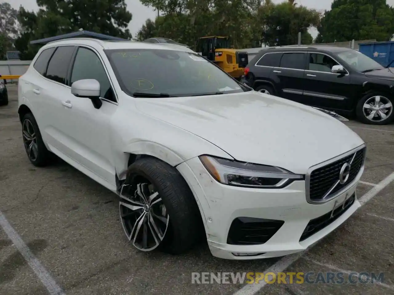 1 Photograph of a damaged car LYV102RM0KB377830 VOLVO XC60 2019