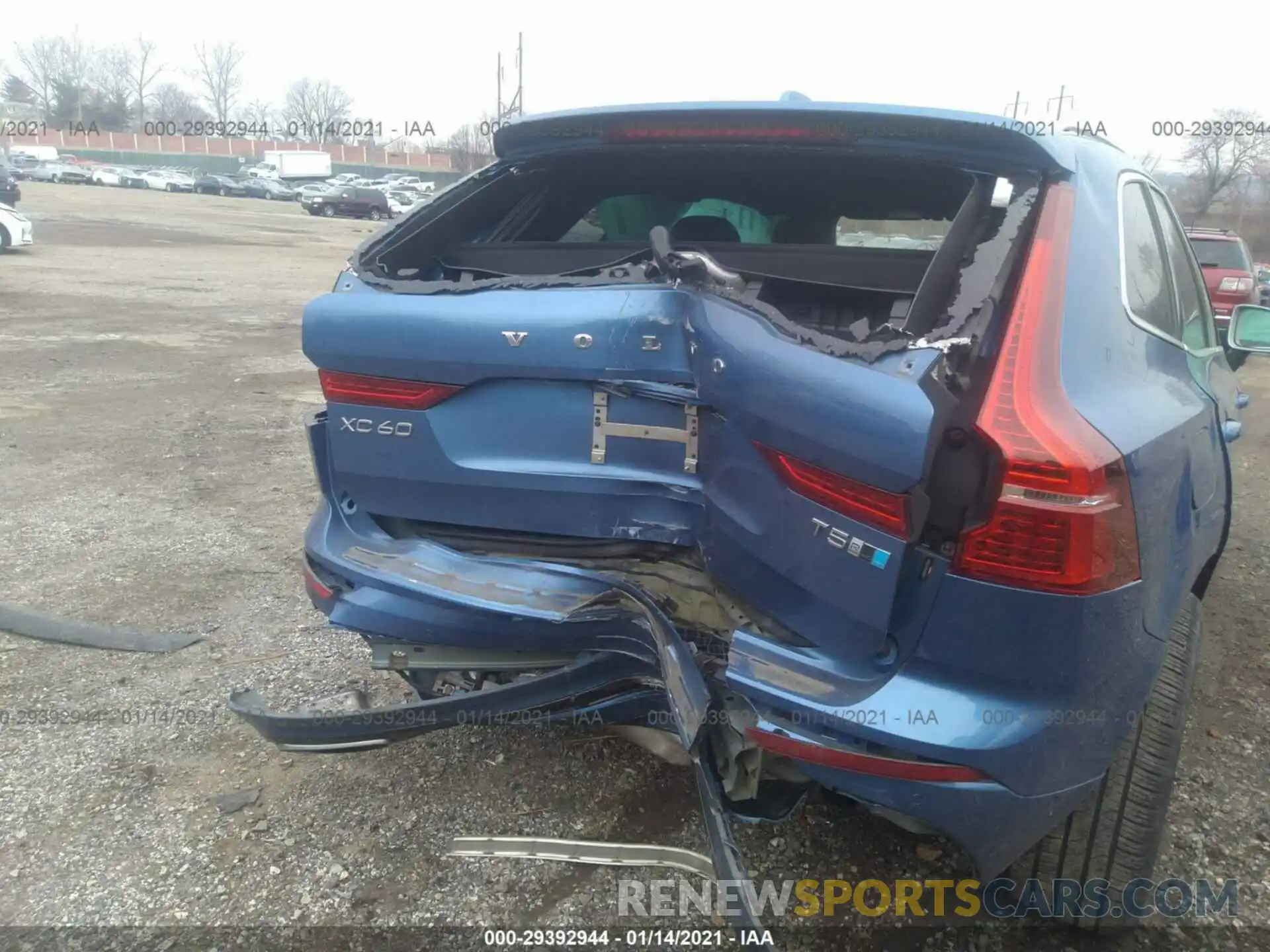 6 Photograph of a damaged car LYV102RM4KB238476 VOLVO XC60 2019