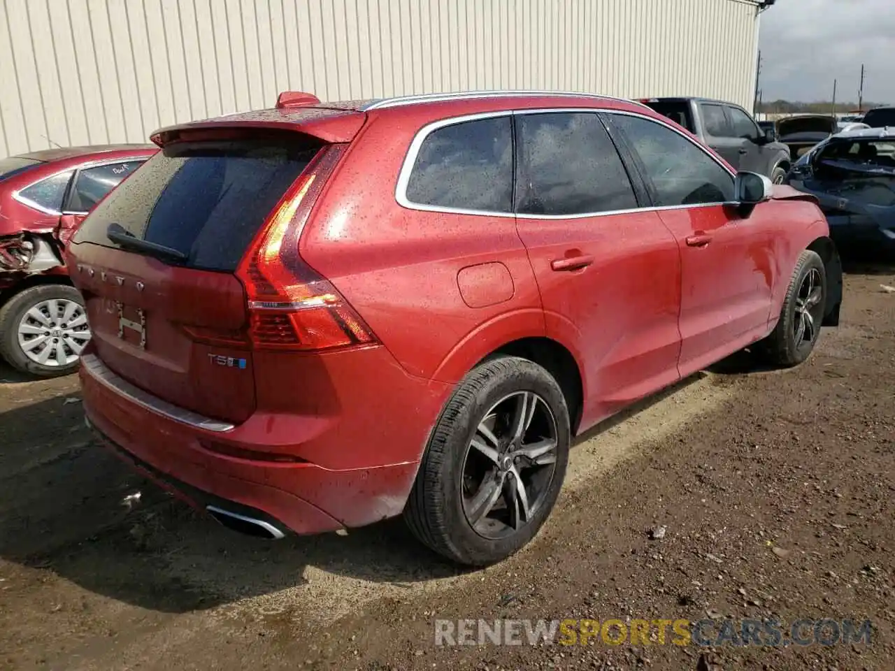 4 Photograph of a damaged car LYV102RM9KB278956 VOLVO XC60 2019