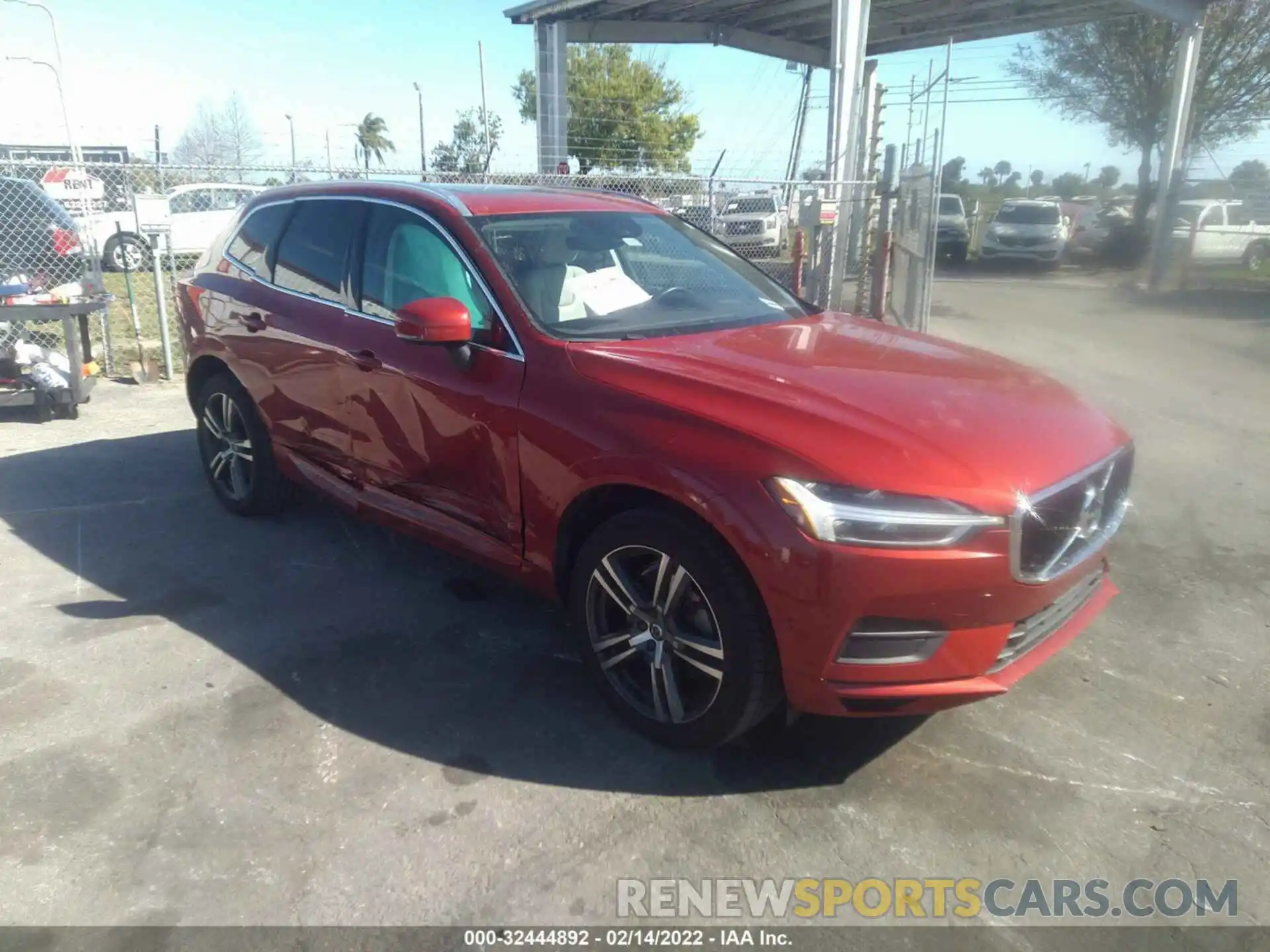 1 Photograph of a damaged car LYVA22RK0KB187227 VOLVO XC60 2019