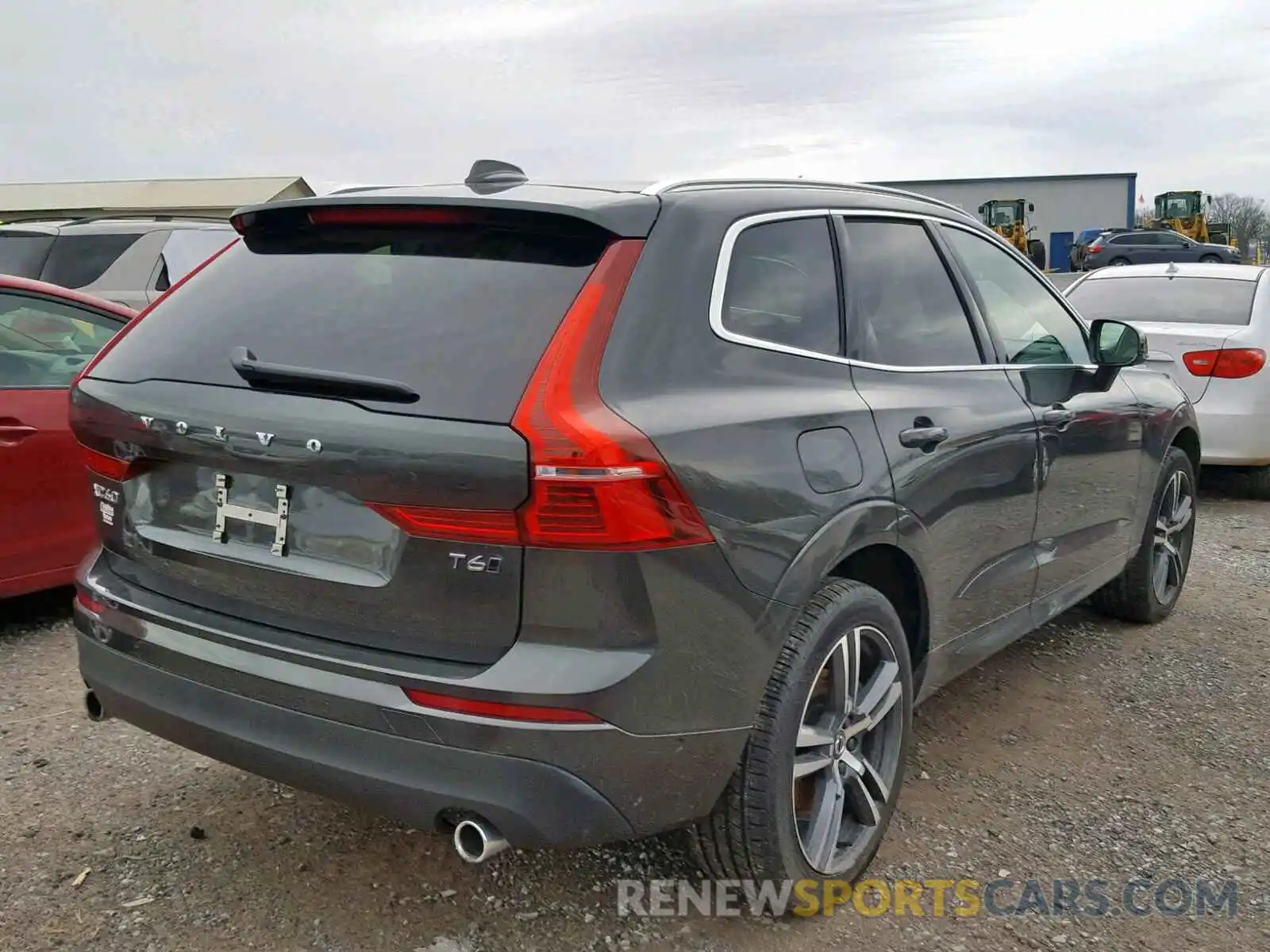 4 Photograph of a damaged car LYVA22RK1KB192534 VOLVO XC60 2019