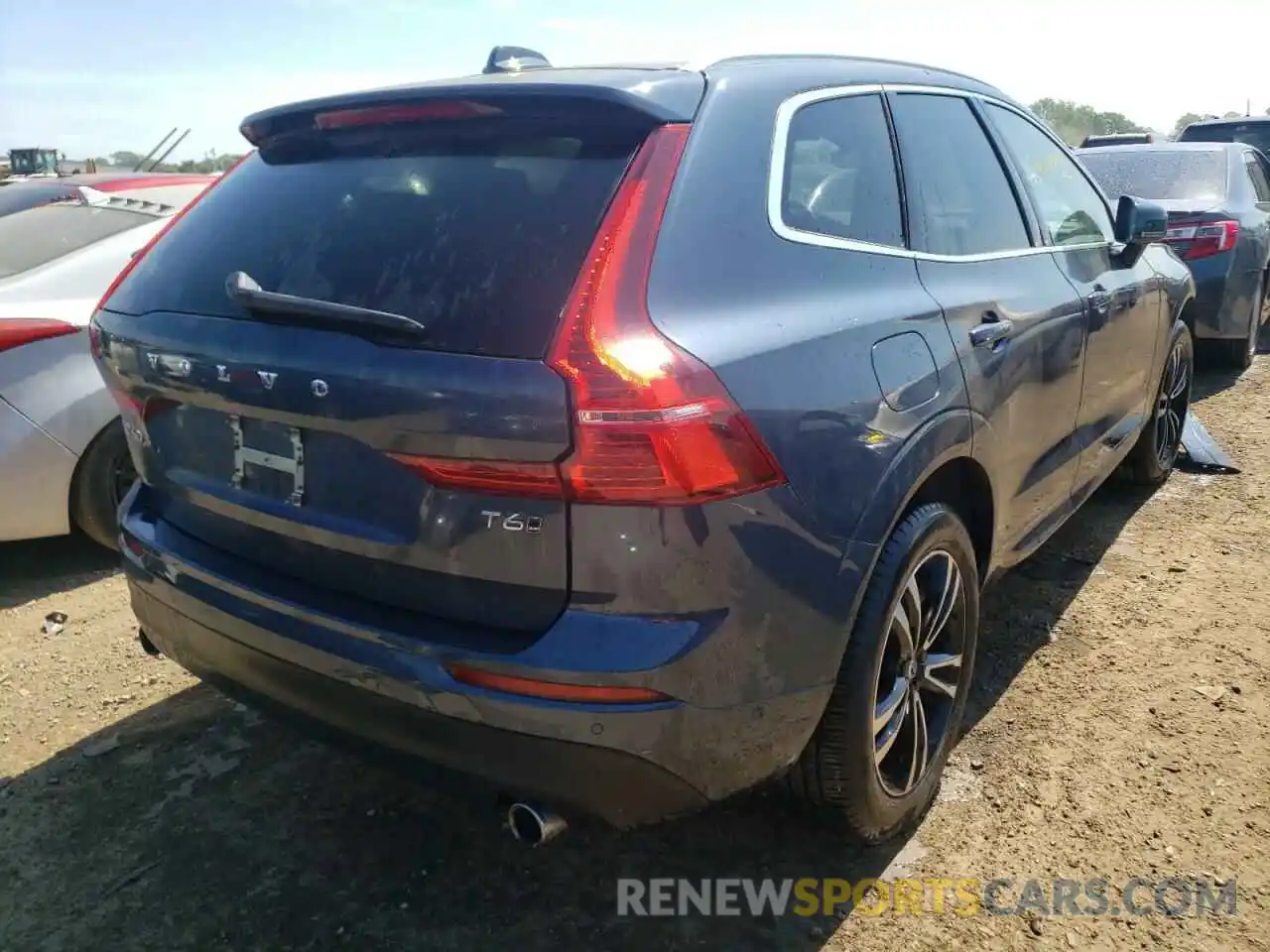 4 Photograph of a damaged car LYVA22RK1KB297400 VOLVO XC60 2019