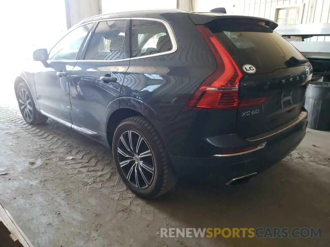 3 Photograph of a damaged car LYVA22RL0KB273758 VOLVO XC60 2019