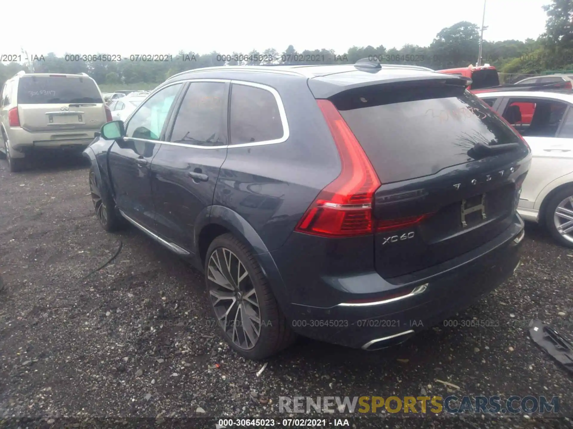 3 Photograph of a damaged car LYVA22RL3KB288447 VOLVO XC60 2019