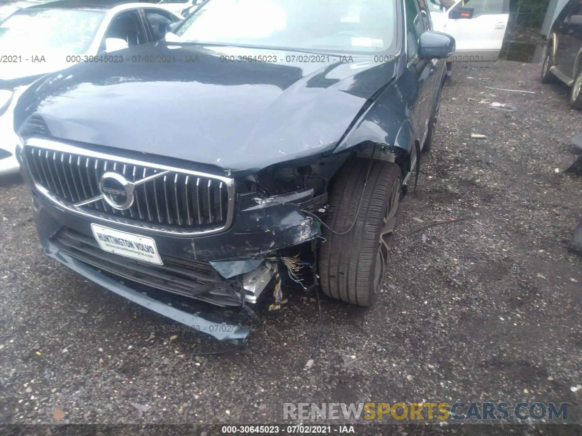 6 Photograph of a damaged car LYVA22RL3KB288447 VOLVO XC60 2019