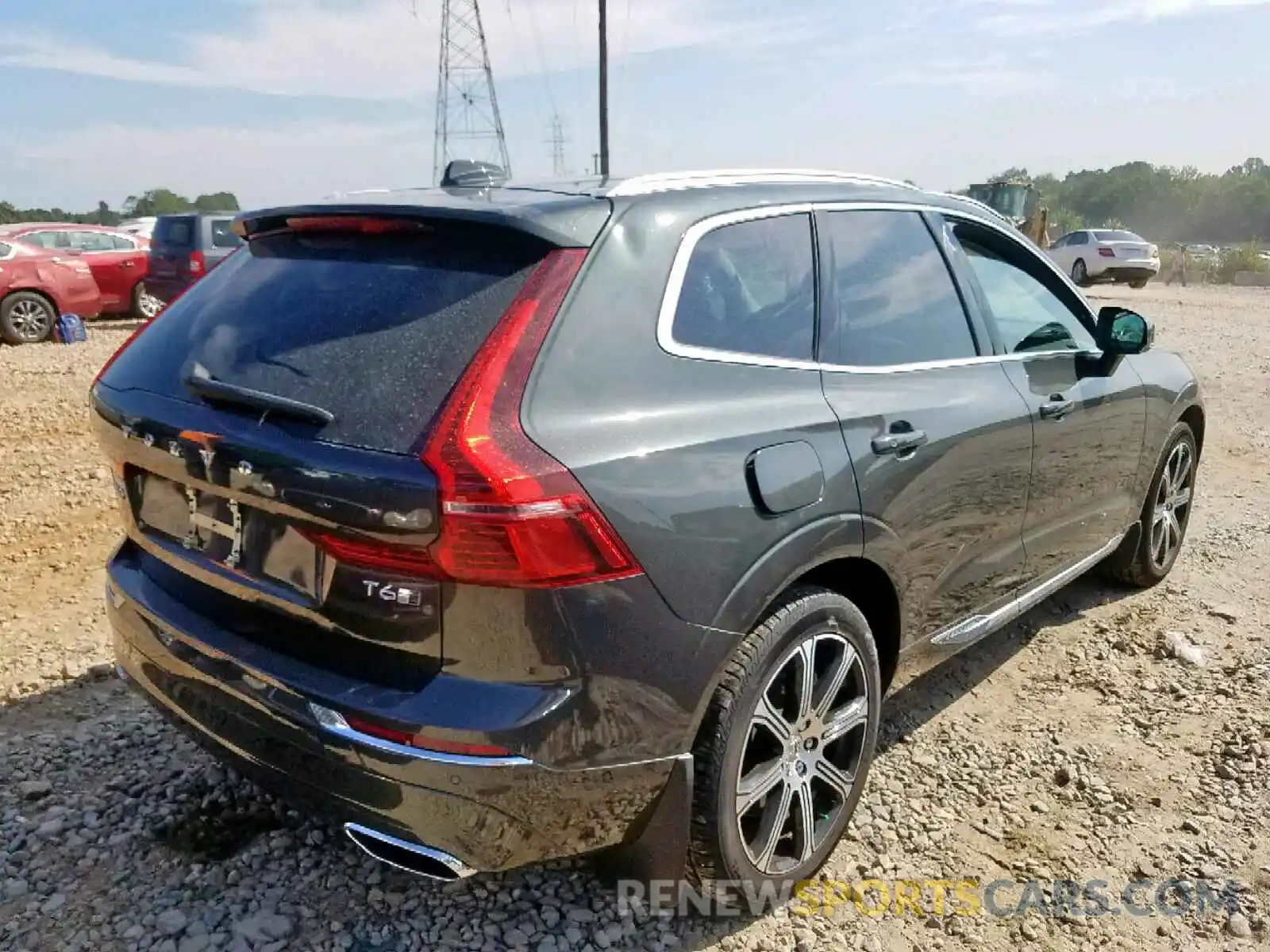 4 Photograph of a damaged car LYVA22RL9KB307129 VOLVO XC60 2019